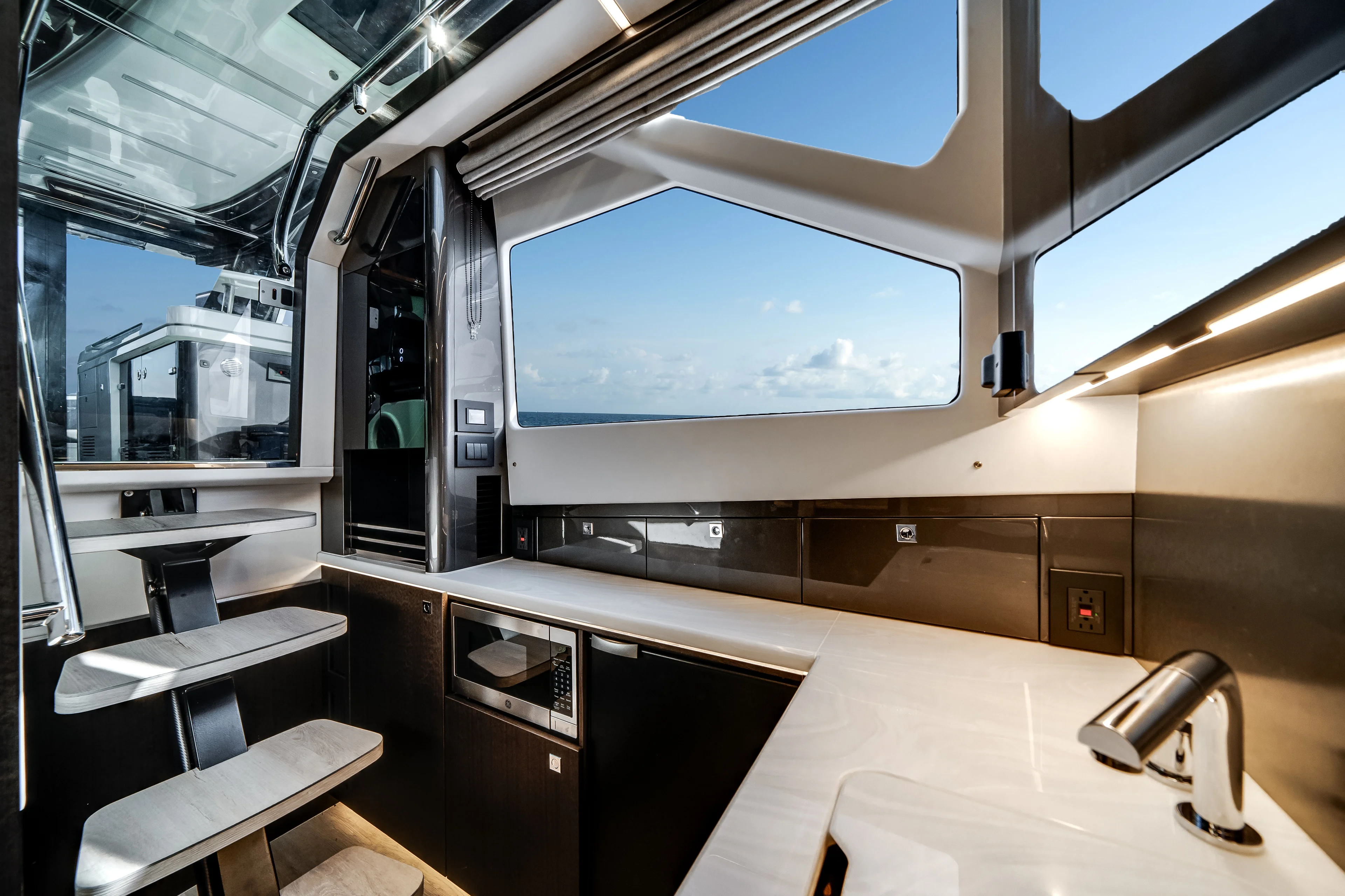 2025 Galeon 435 GTO Image Thumbnail #43