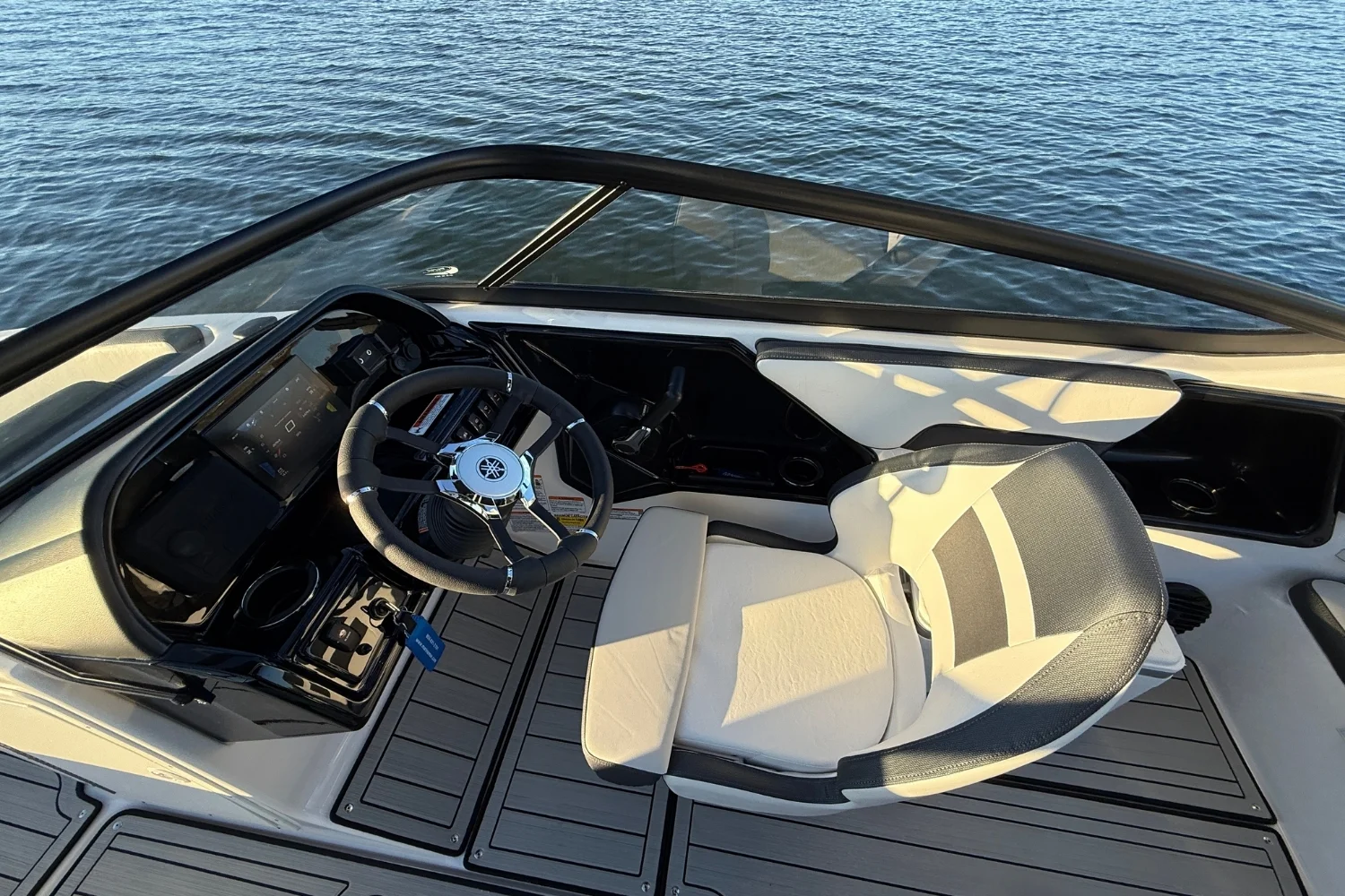 2026 Yamaha 195S Image Thumbnail #17