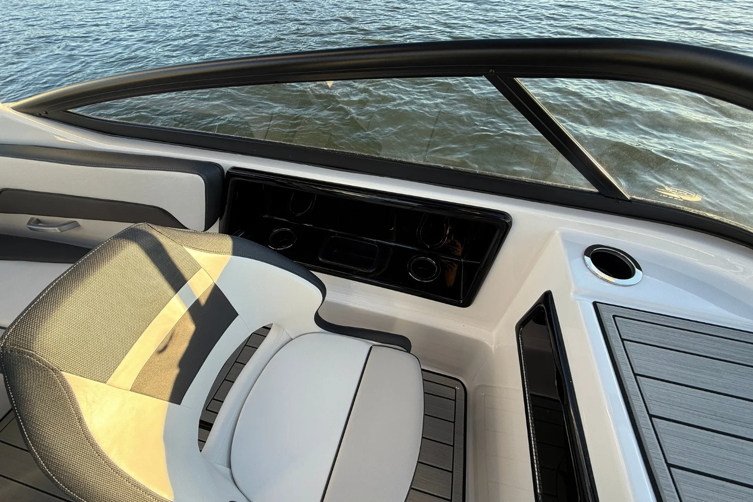 2026 Yamaha 195S Image Thumbnail #19