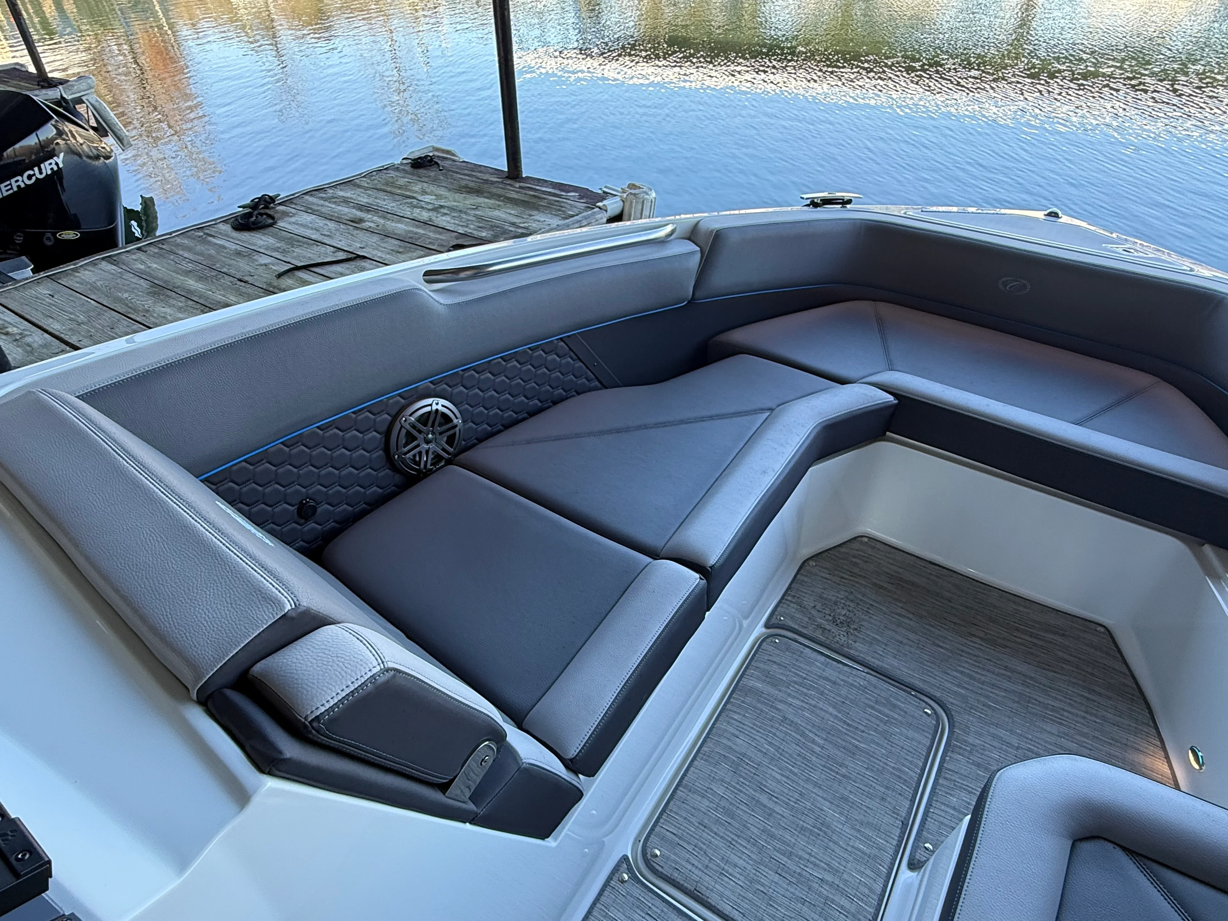 2022 Cobalt R8 SURF Image Thumbnail #43