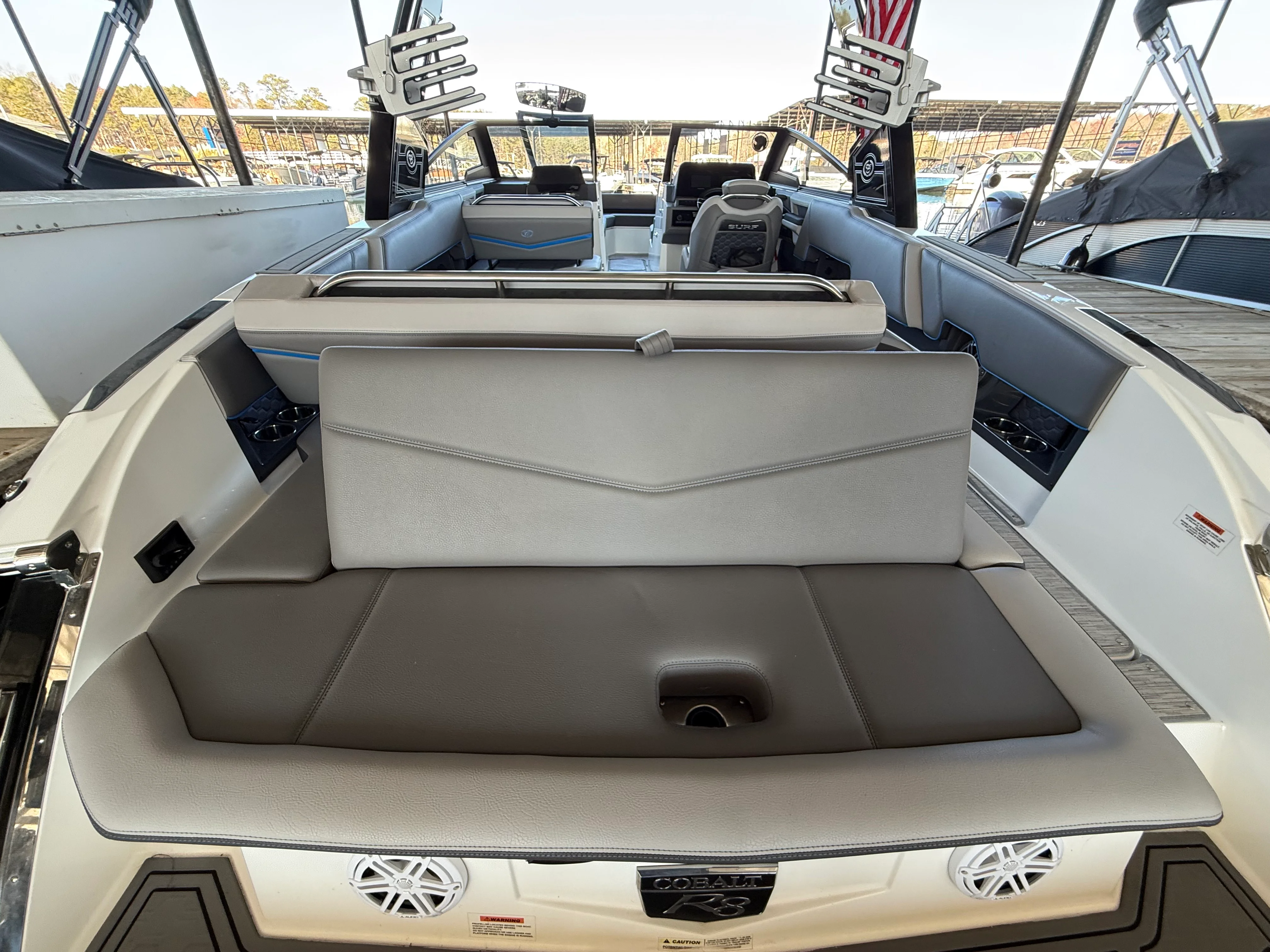 2022 Cobalt R8 SURF Image Thumbnail #15