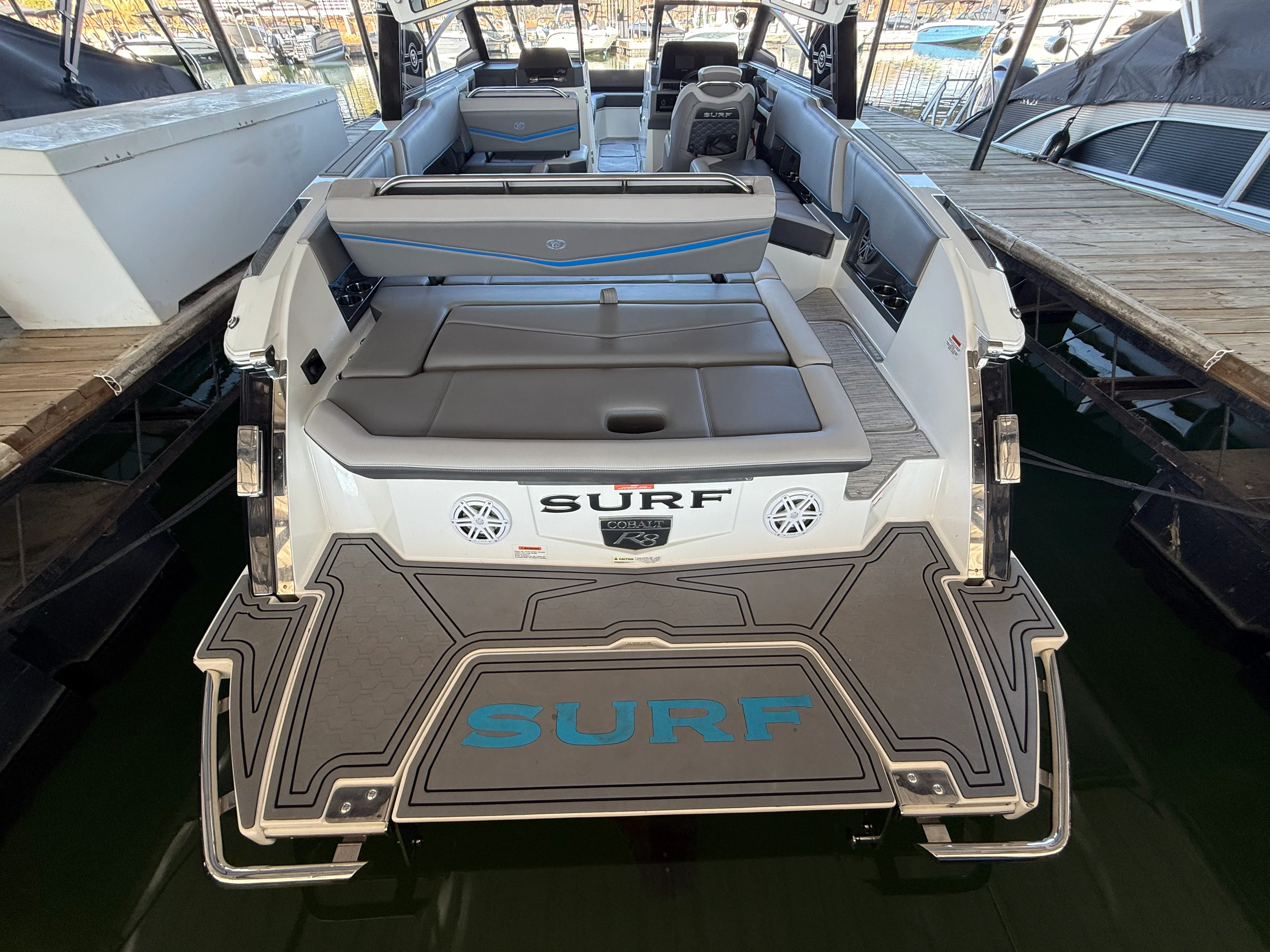 2022 Cobalt R8 SURF Image Thumbnail #12