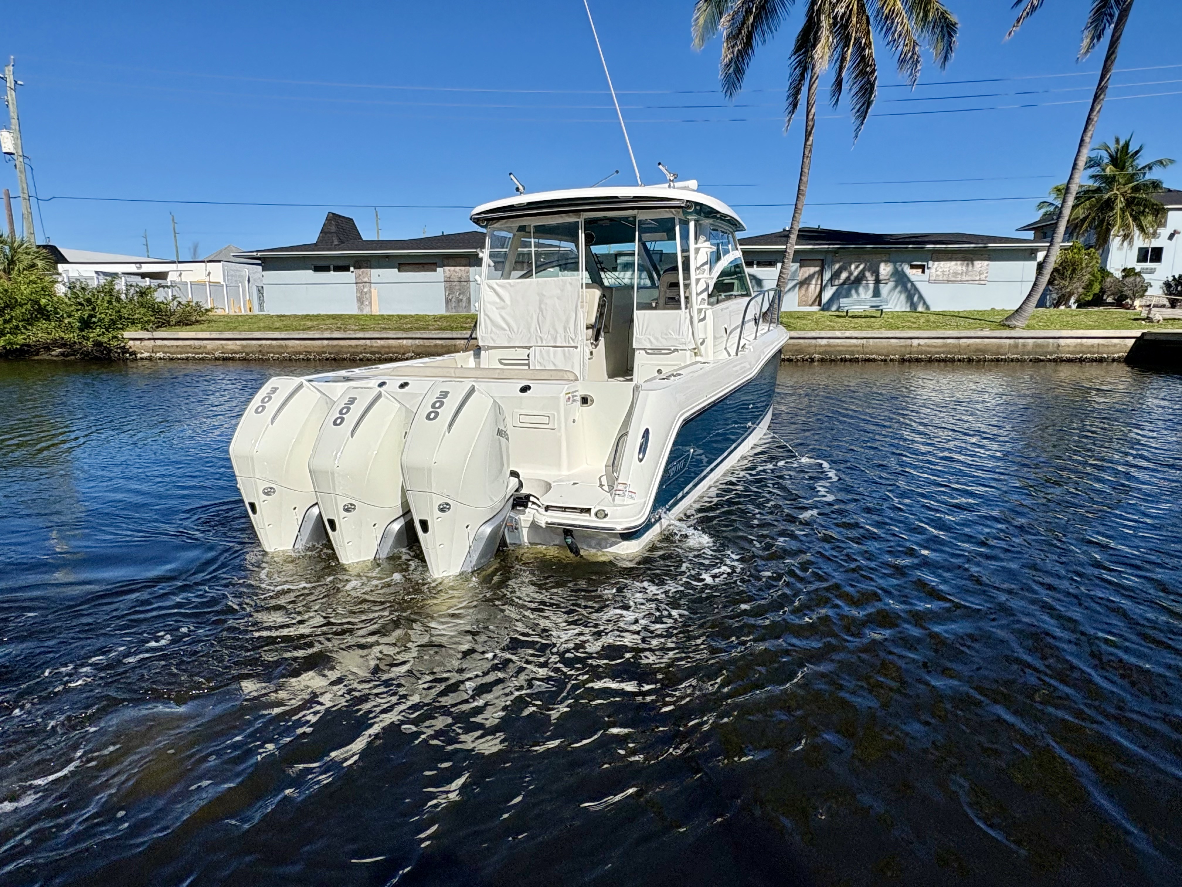 2021 Boston Whaler 345 CONQUEST Image Thumbnail #10