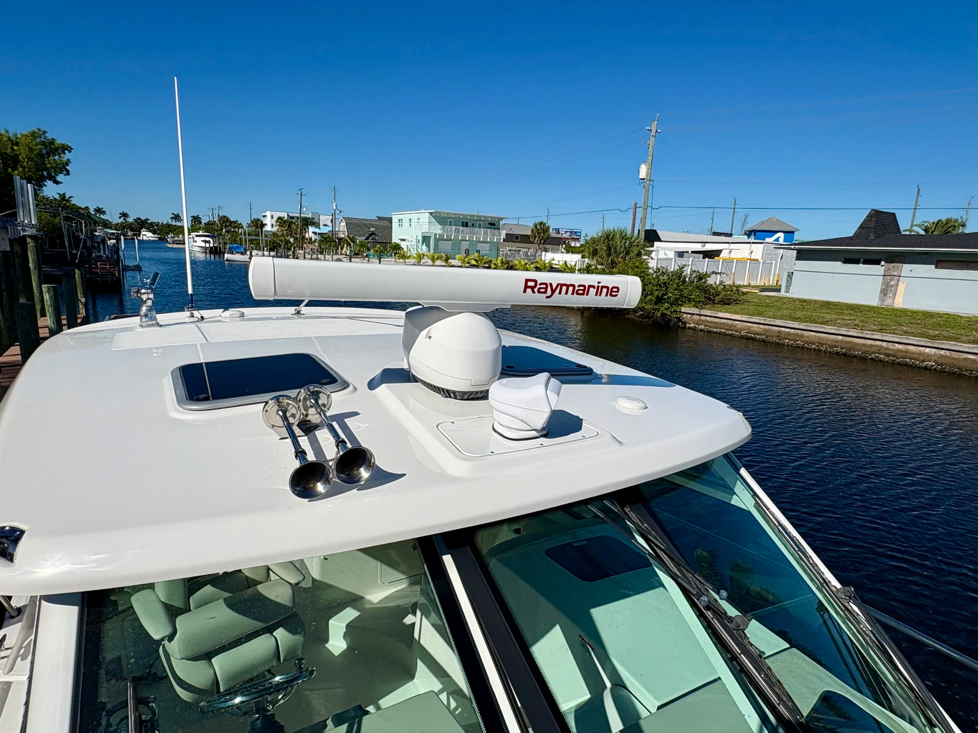 2021 Boston Whaler 345 CONQUEST Image Thumbnail #19