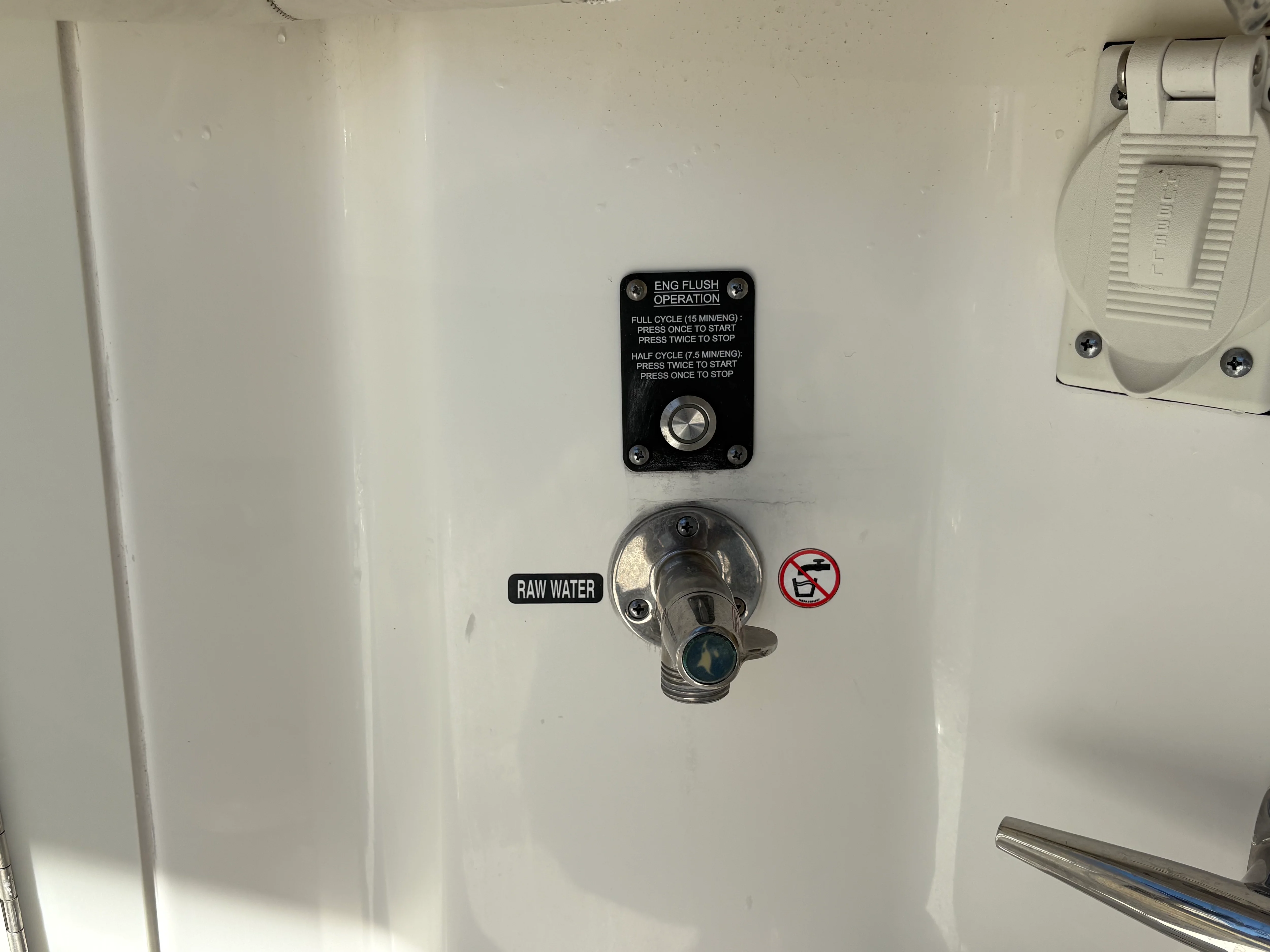 2021 Boston Whaler 345 CONQUEST Image Thumbnail #30