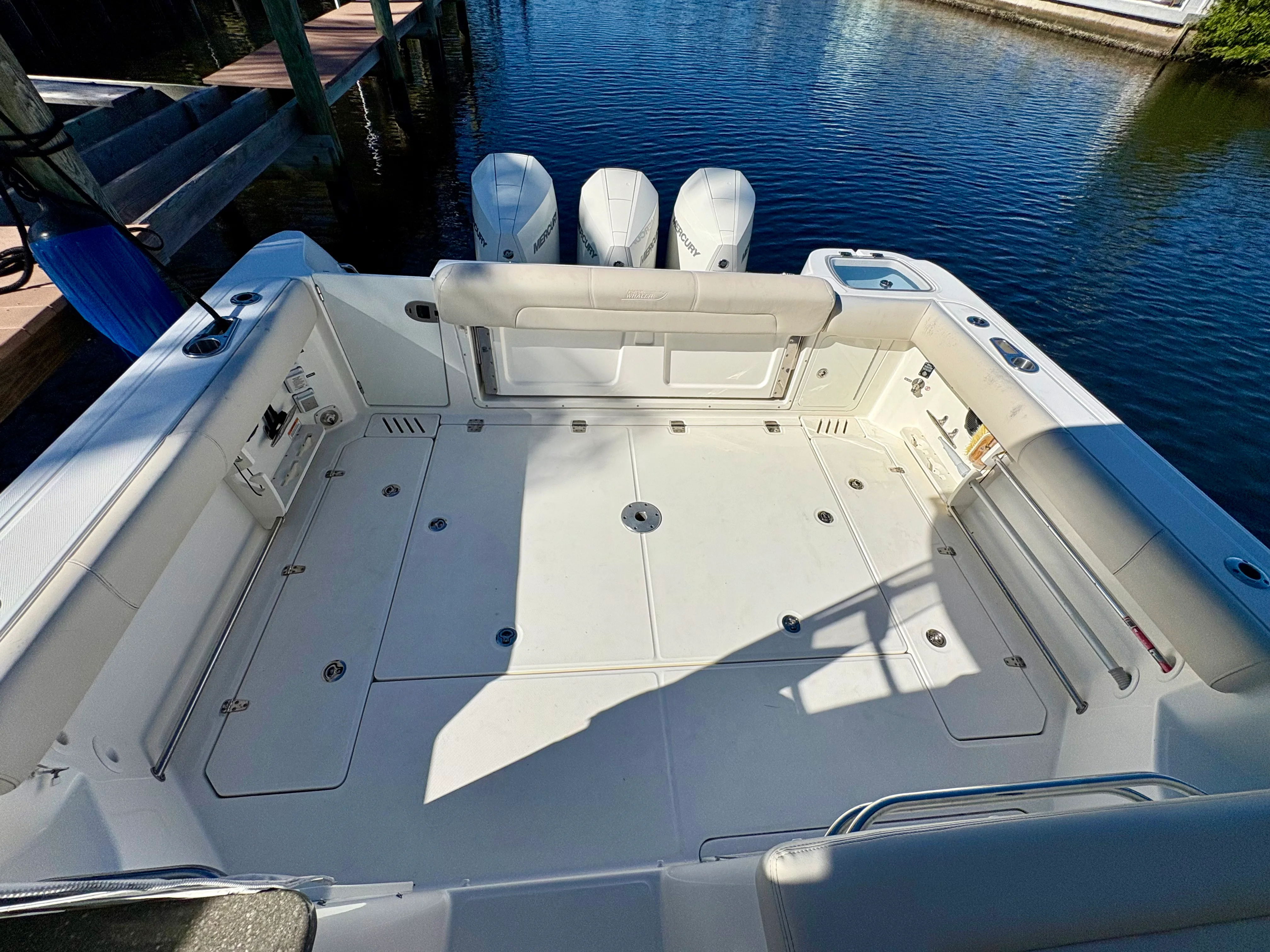 2021 Boston Whaler 345 CONQUEST Image Thumbnail #25
