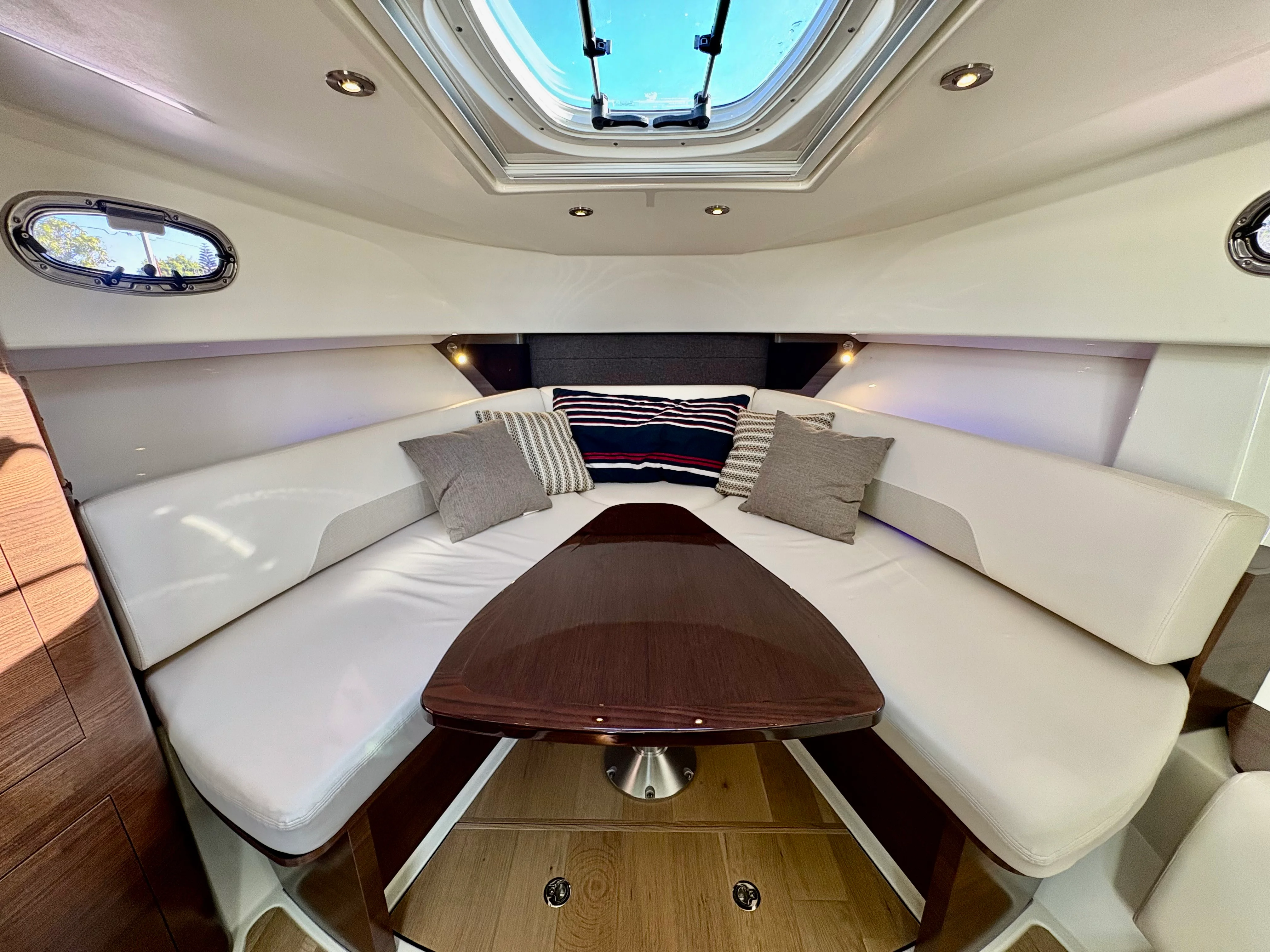 2021 Boston Whaler 345 CONQUEST Image Thumbnail #48