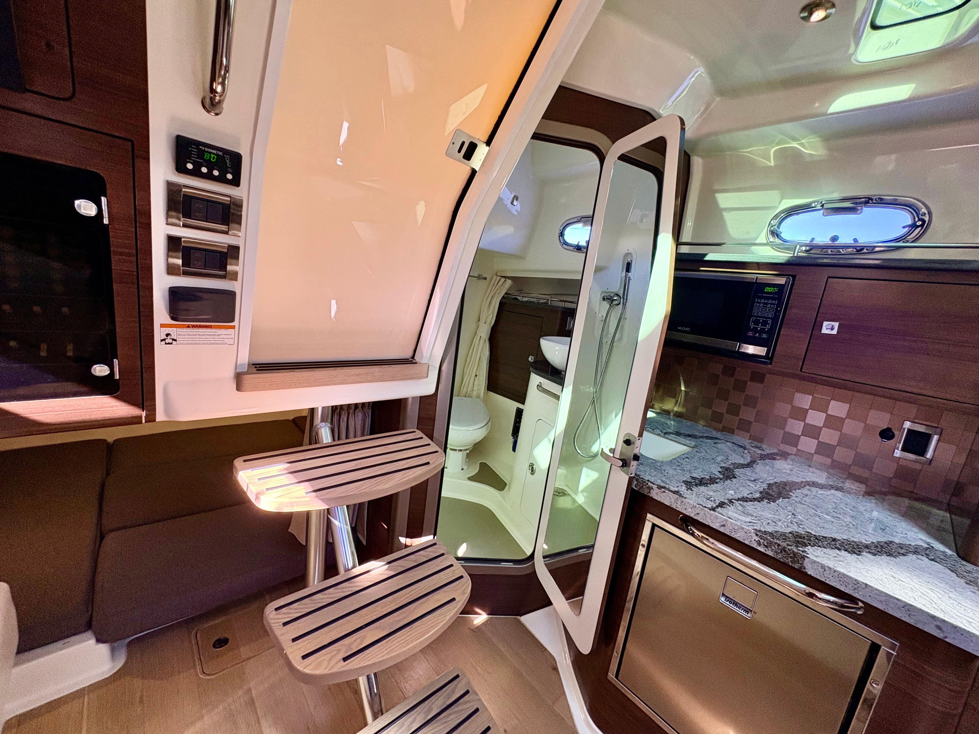 2021 Boston Whaler 345 CONQUEST Image Thumbnail #53