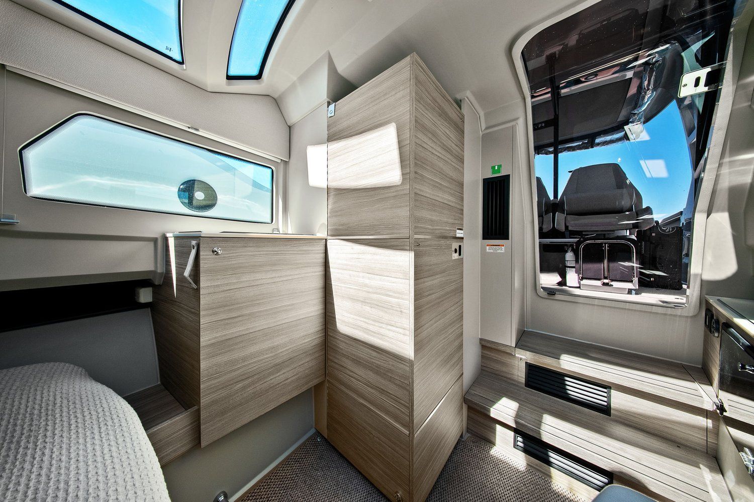 2023 Saxdor 320 GTO Image Thumbnail #28