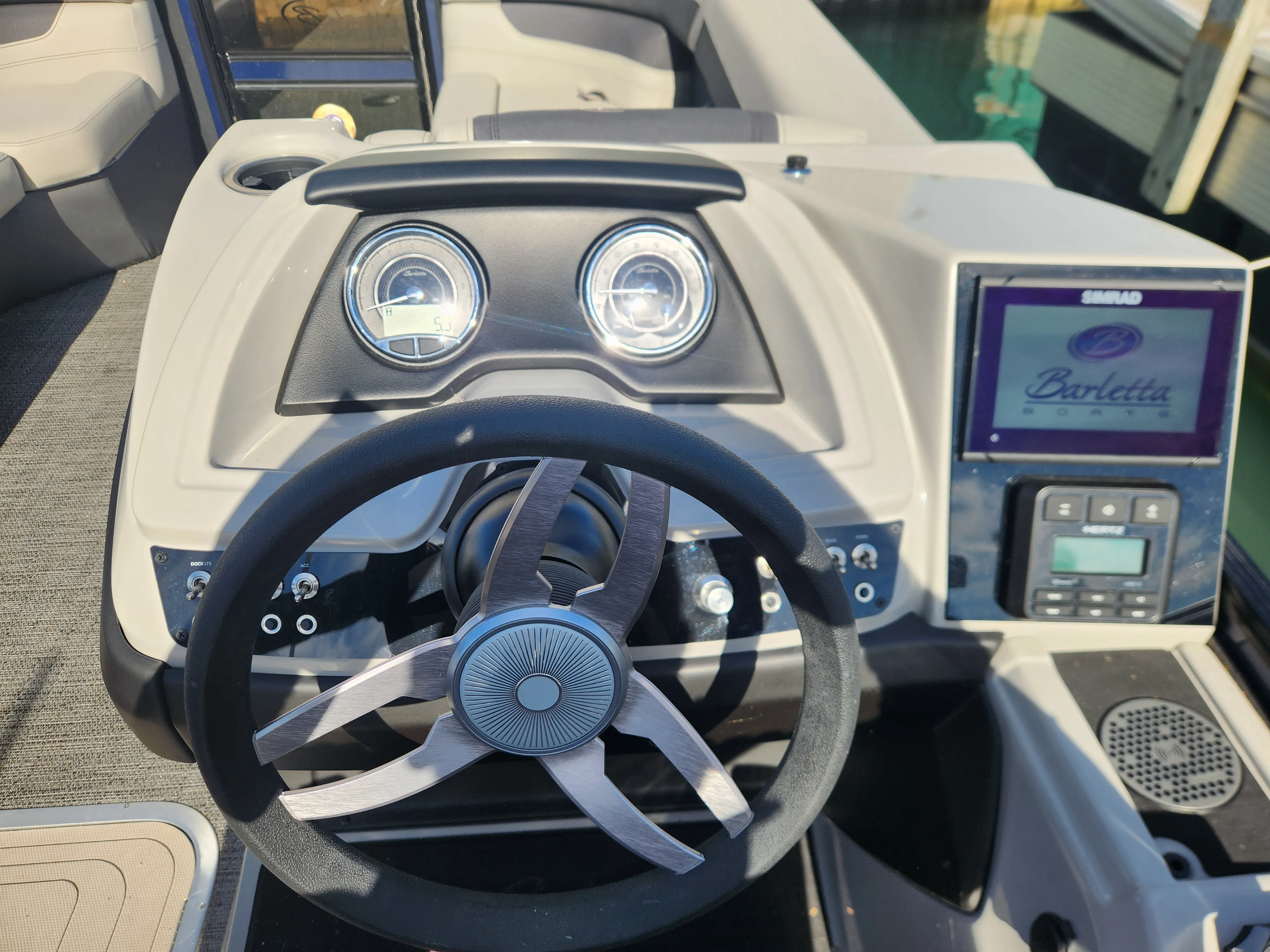 2024 Barletta 22 CC TRITOON Image Thumbnail #14