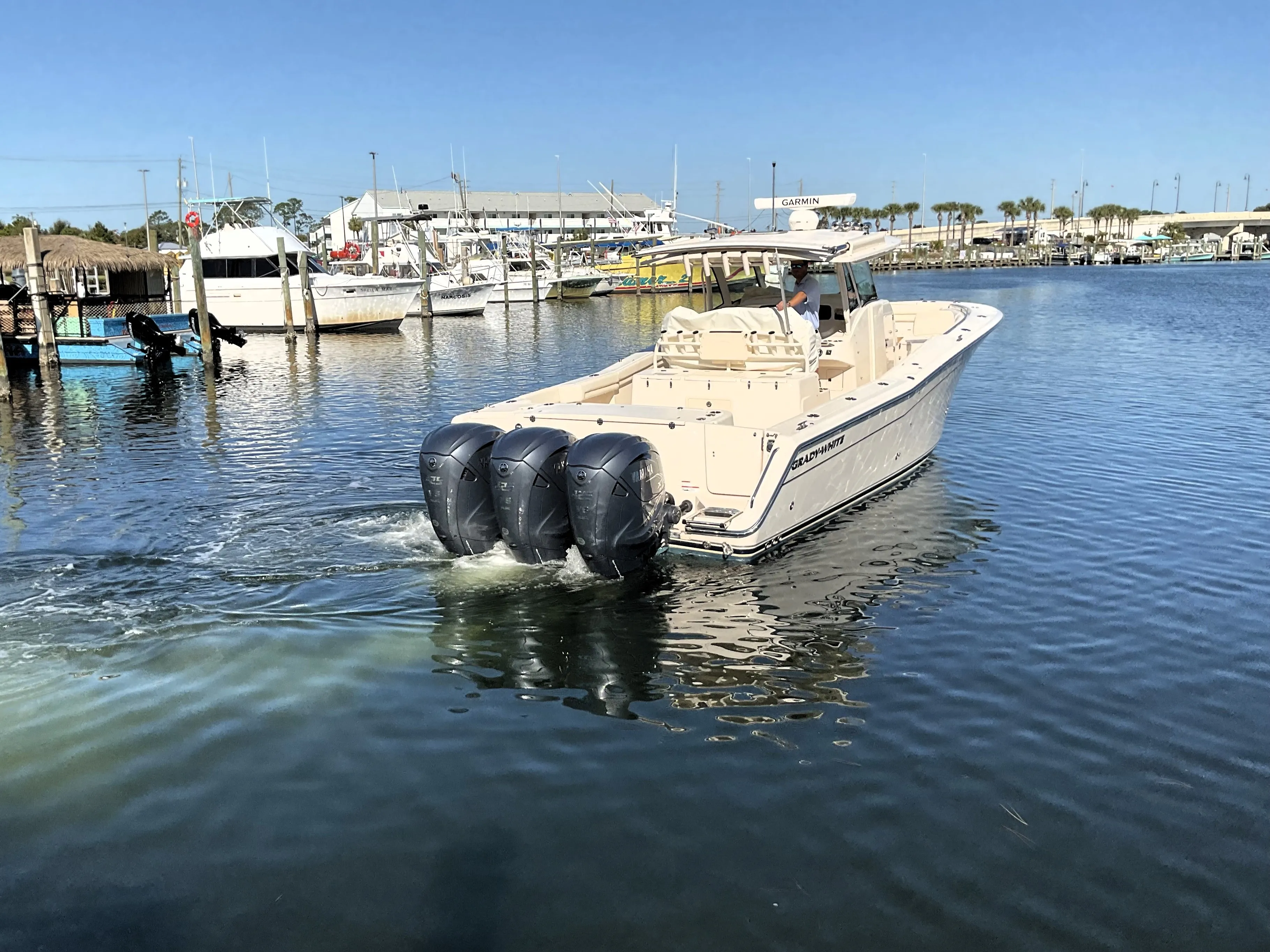 2023 Grady-White Canyon 376 Image Thumbnail #1