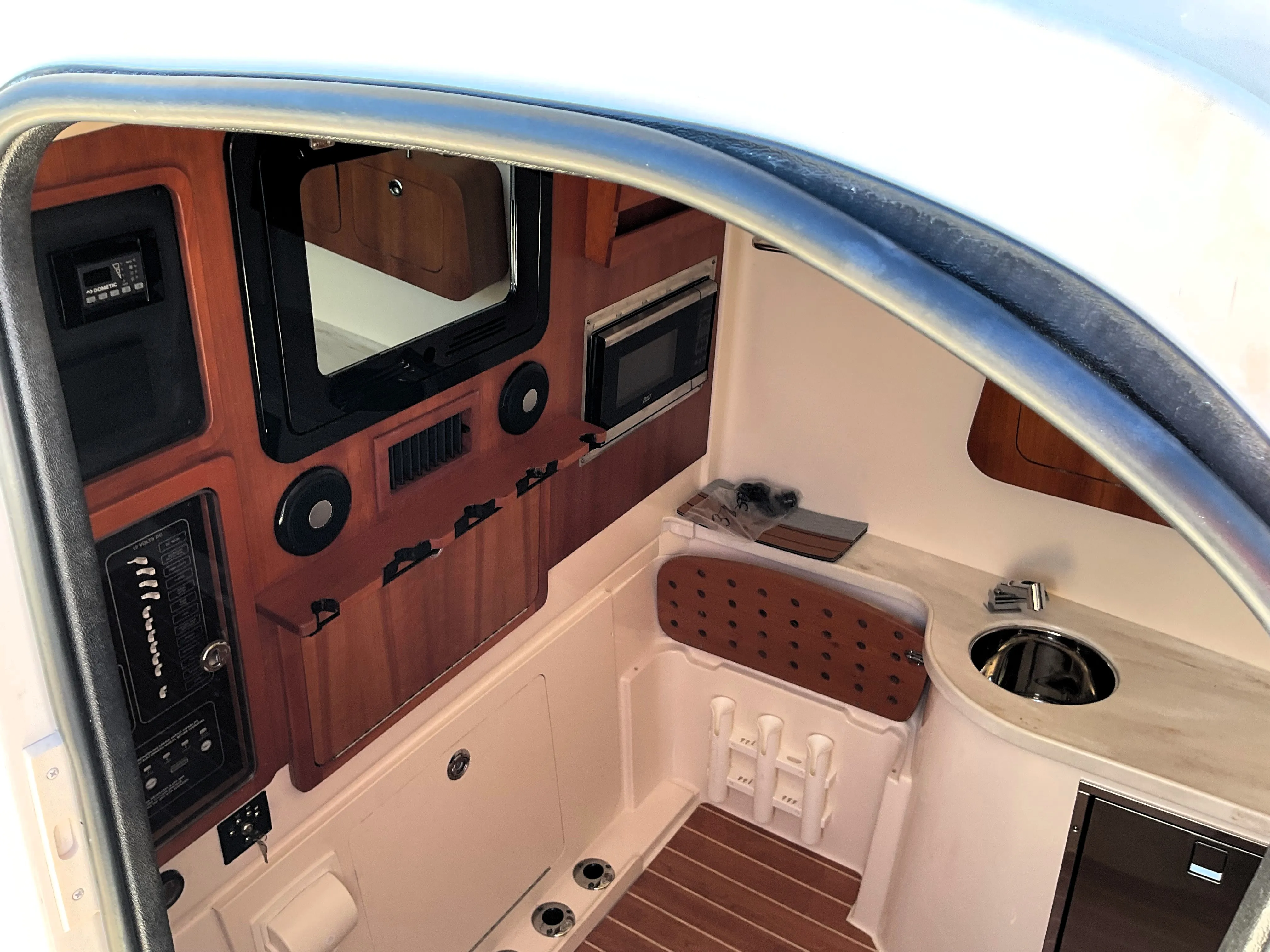 2023 Grady-White Canyon 376 Image Thumbnail #30