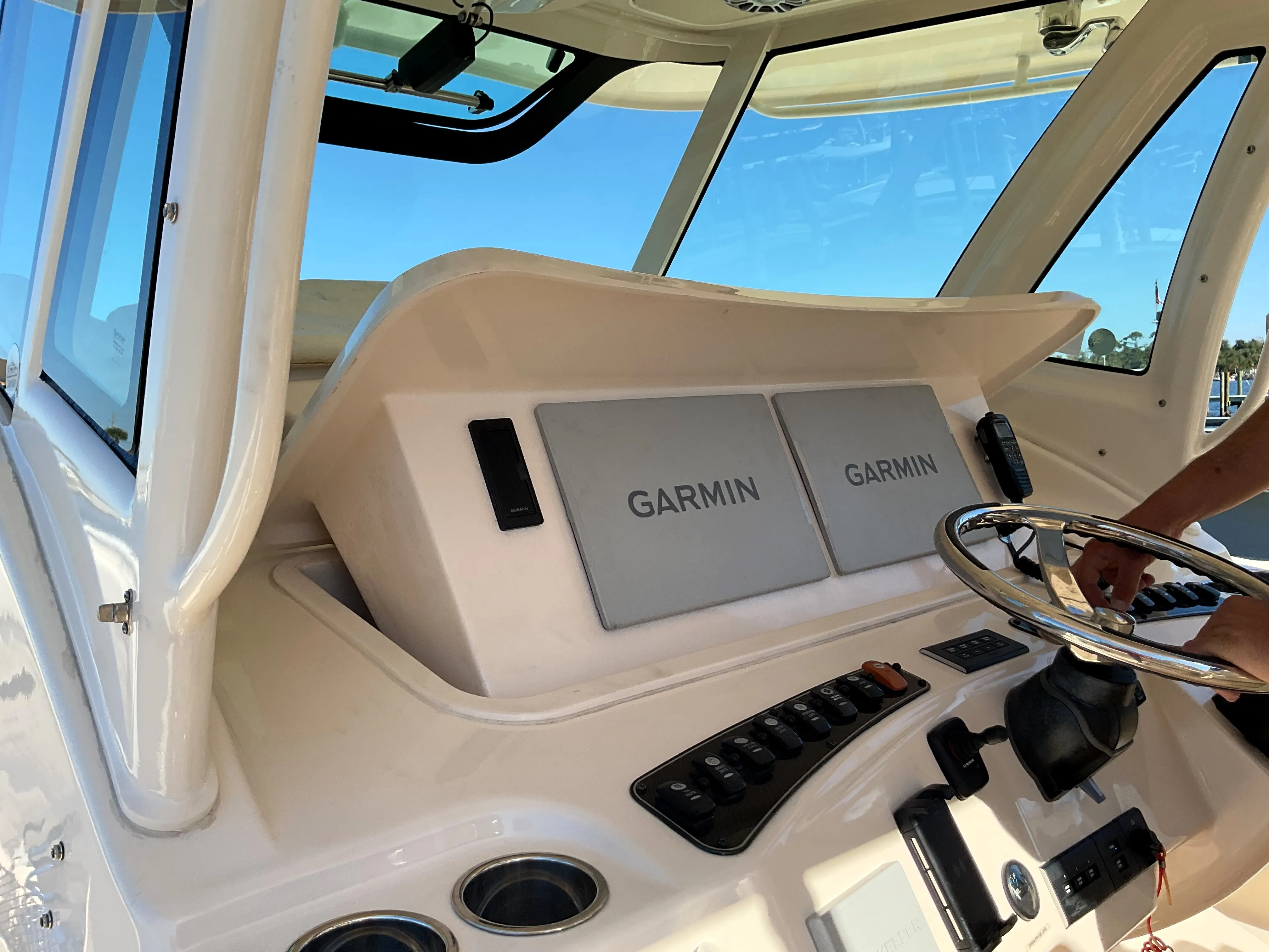 2023 Grady-White Canyon 376 Image Thumbnail #16