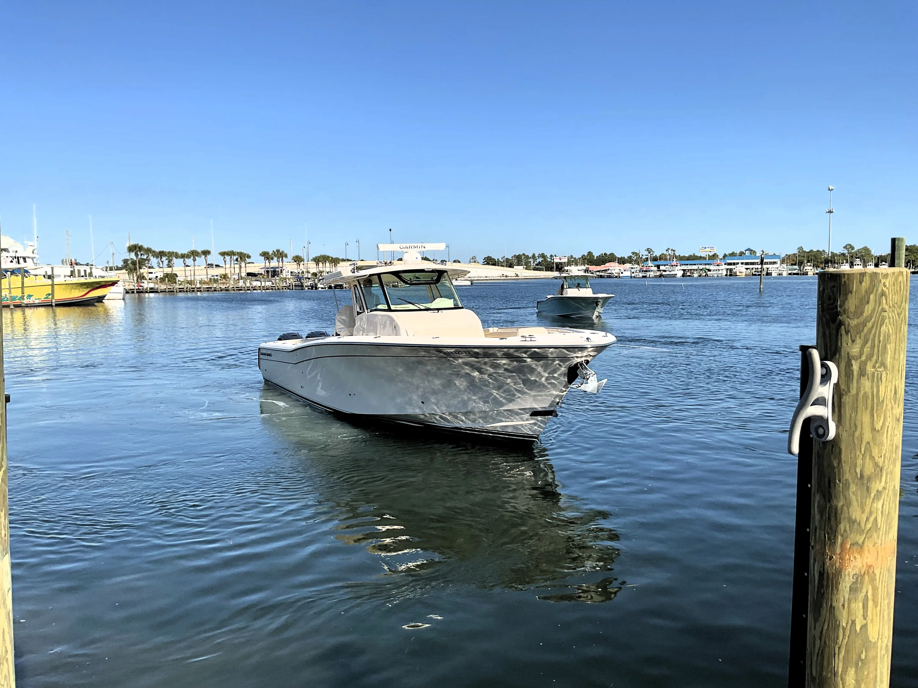 2023 Grady-White Canyon 376 Image Thumbnail #2