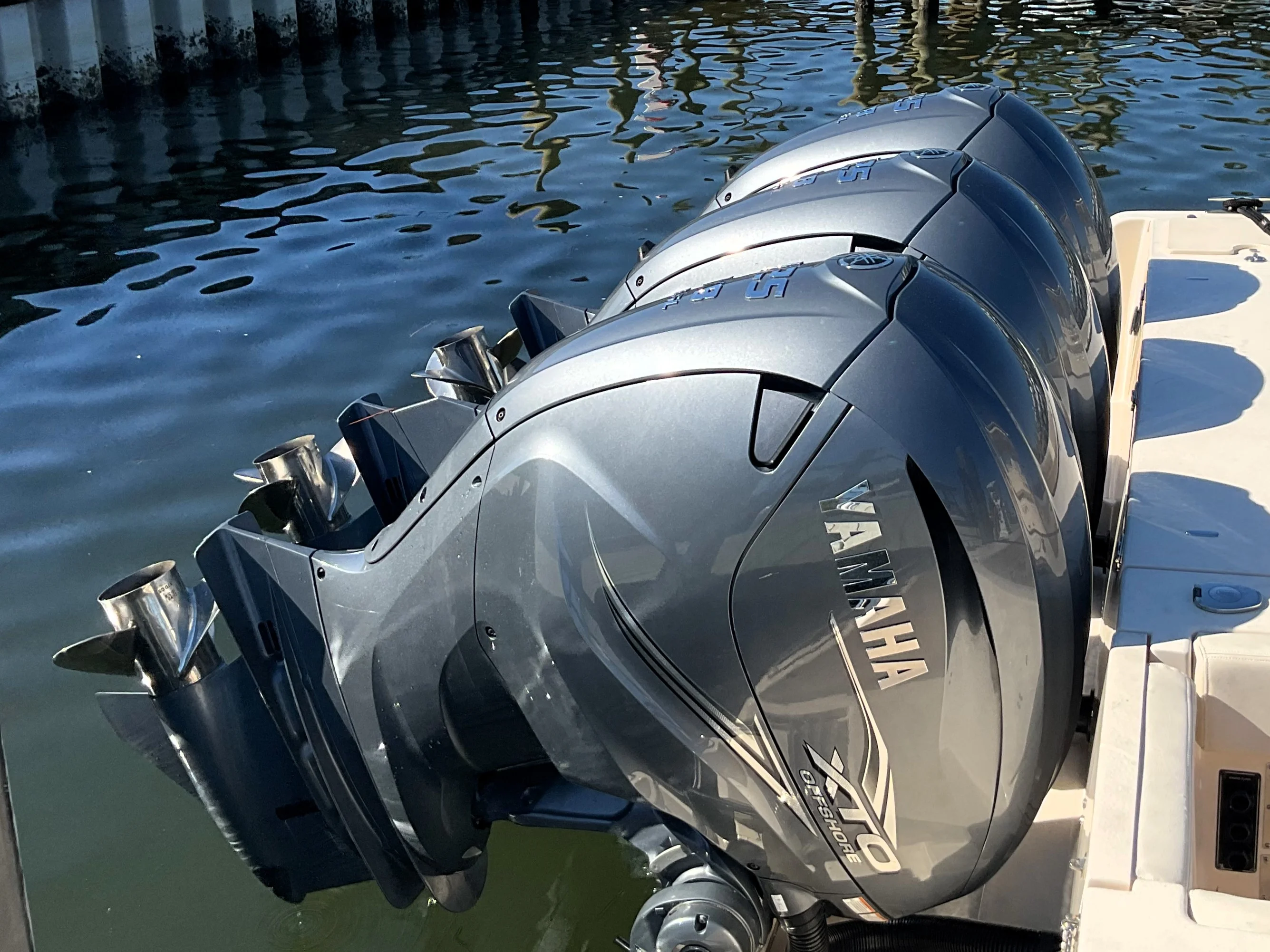 2023 Grady-White Canyon 376 Image Thumbnail #15