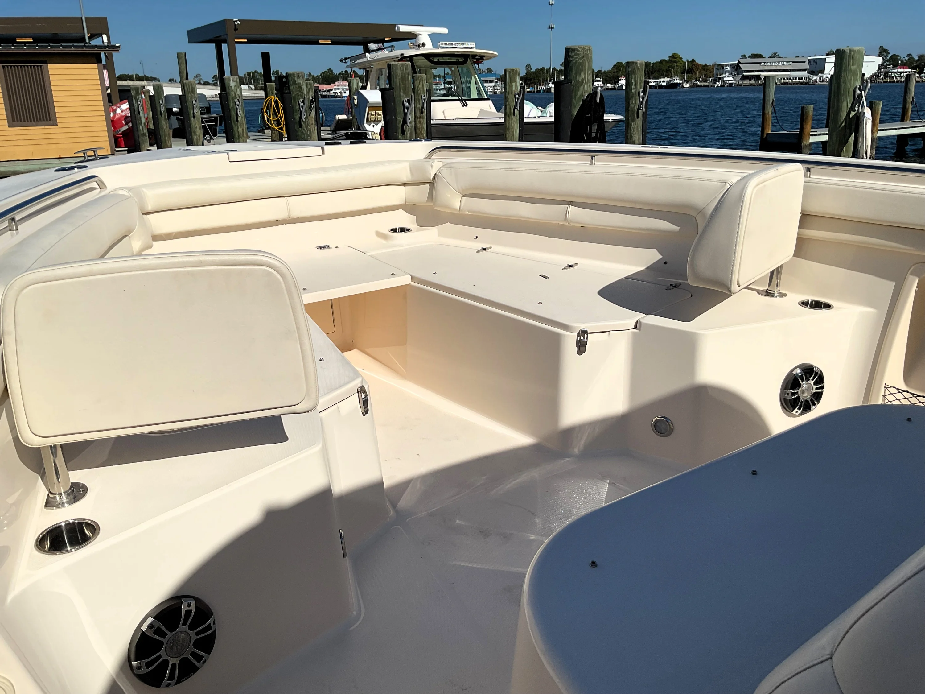 2023 Grady-White Canyon 376 Image Thumbnail #19