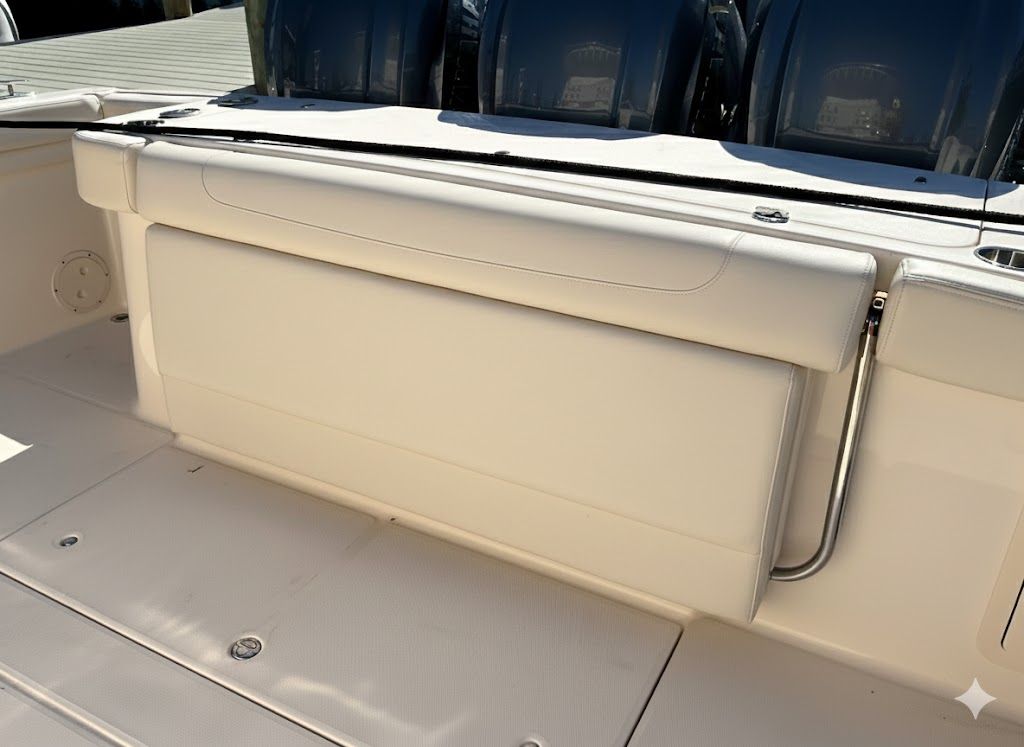 2023 Grady-White Canyon 376 Image Thumbnail #16