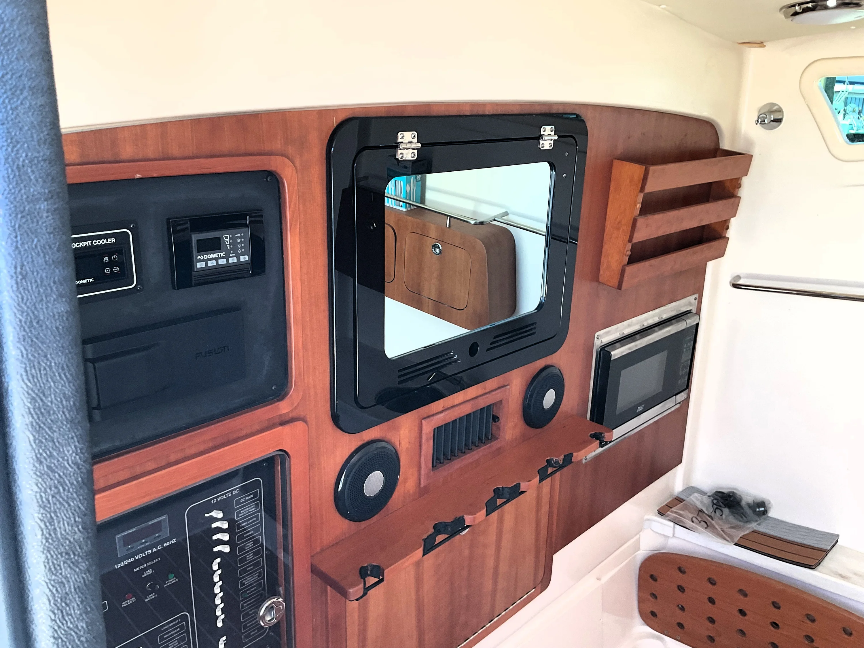 2023 Grady-White Canyon 376 Image Thumbnail #27