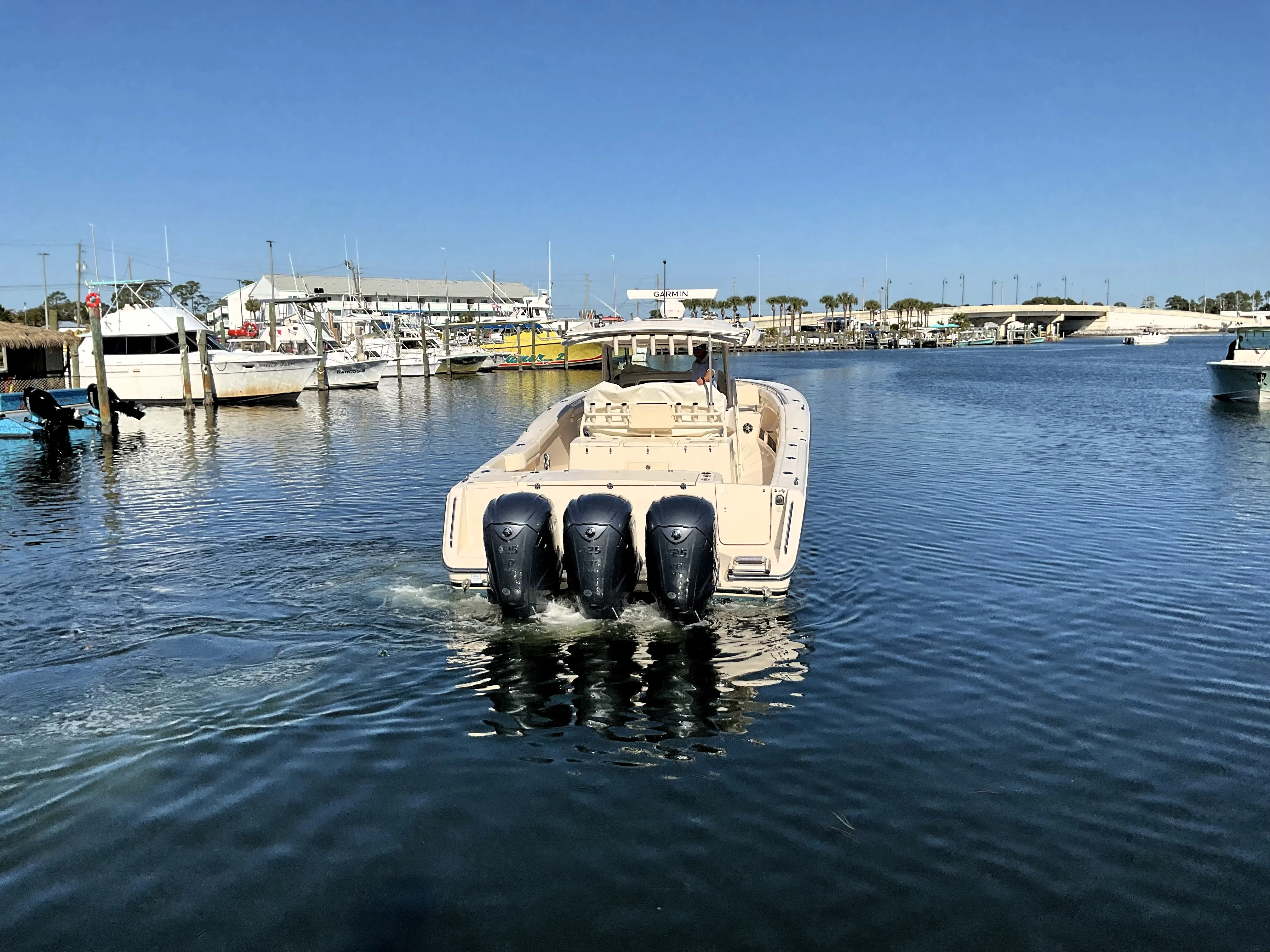 2023 Grady-White Canyon 376 Image Thumbnail #6