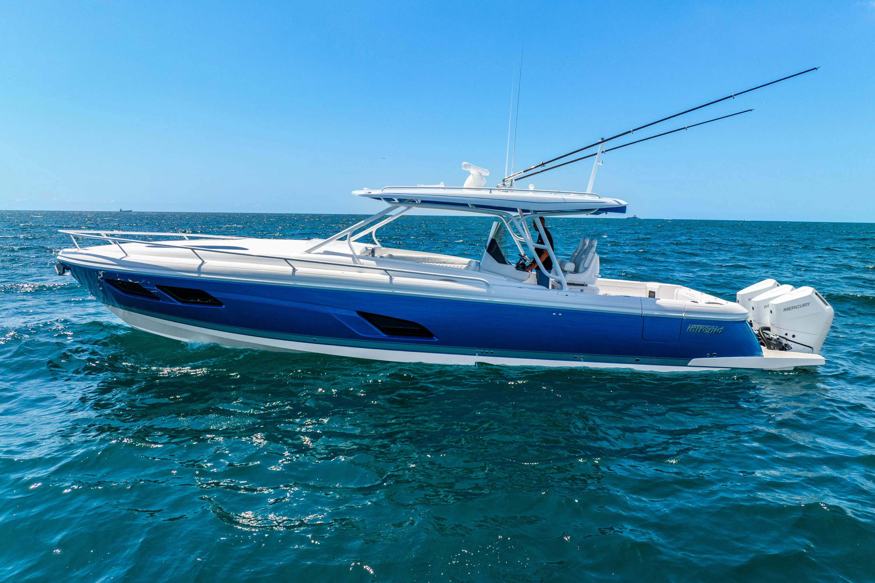 2026 Intrepid 41 Valor Image Thumbnail #3