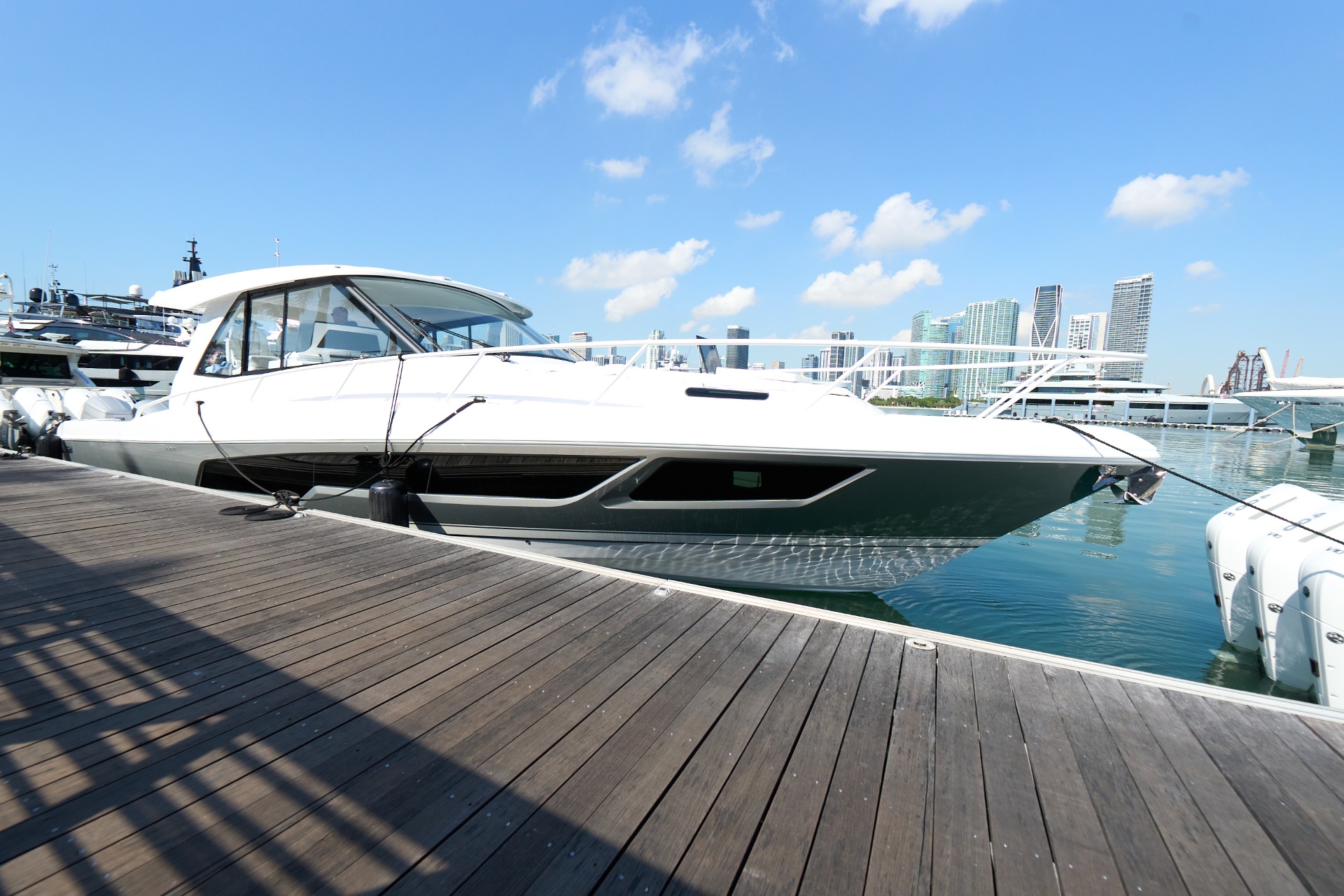 New 2025 Intrepid 50 Evolution, 33004 Dania - Boat Trader