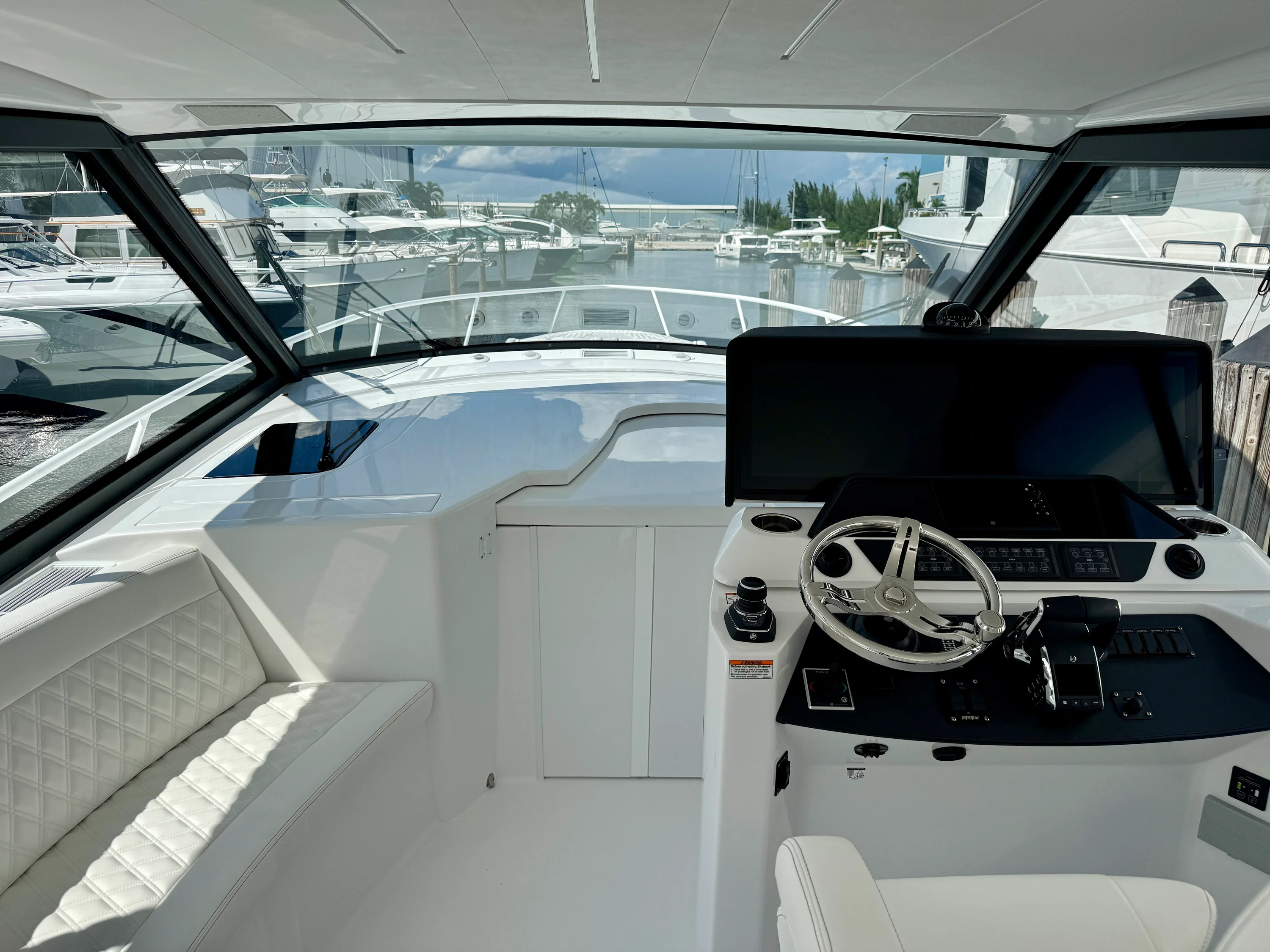 2025 Intrepid 50 Evolution Image Thumbnail #11