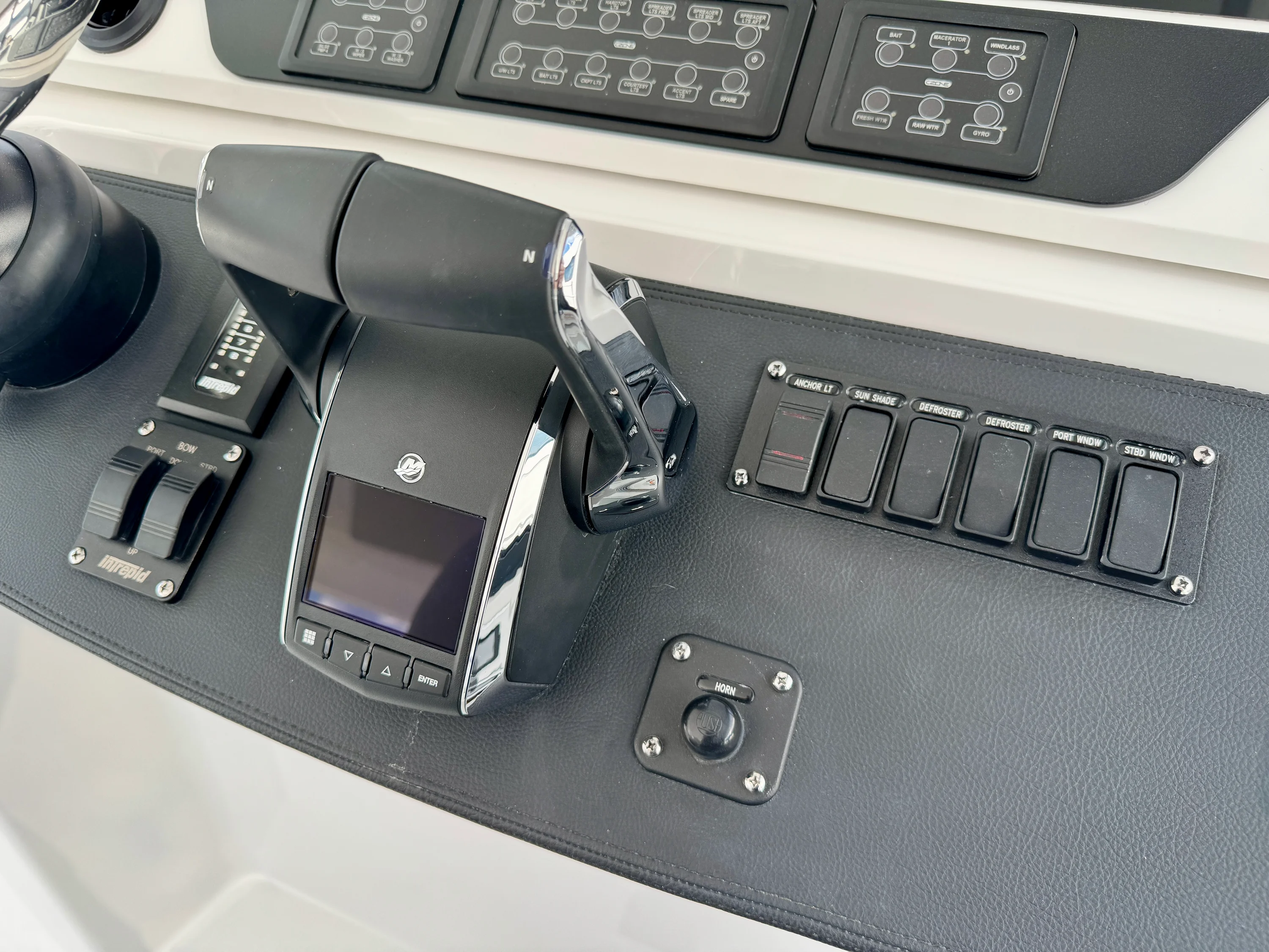 2025 Intrepid 50 Evolution Image Thumbnail #17