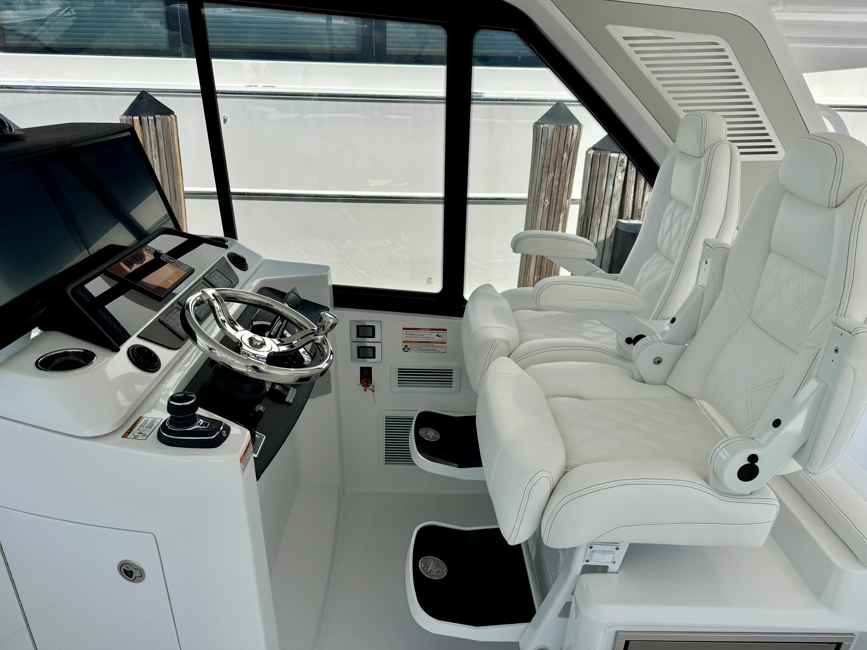 2025 Intrepid 50 Evolution Image Thumbnail #15