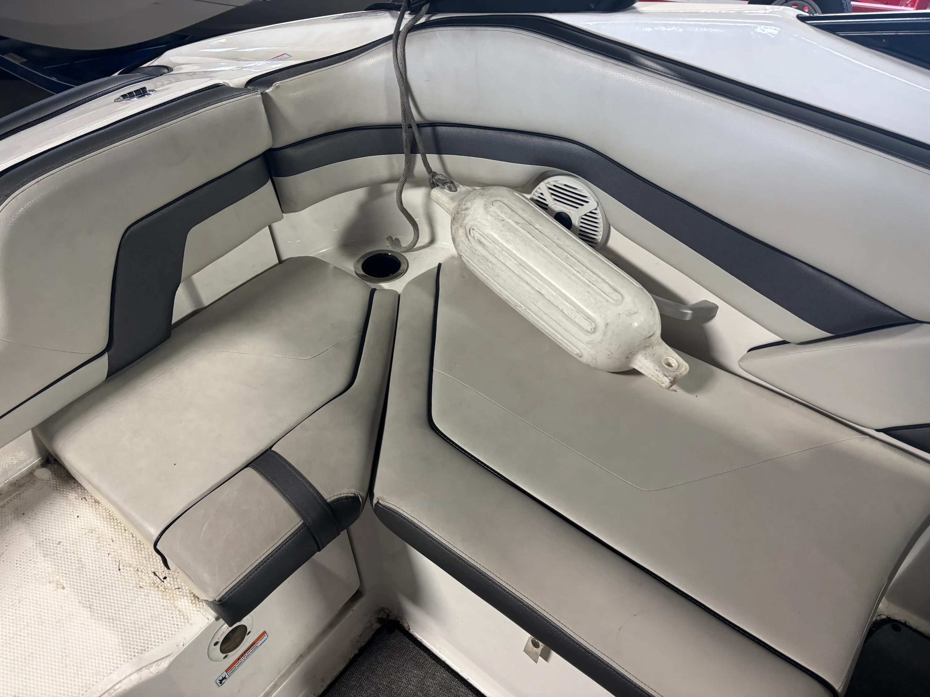 2020 Yamaha AR 240 Image Thumbnail #12