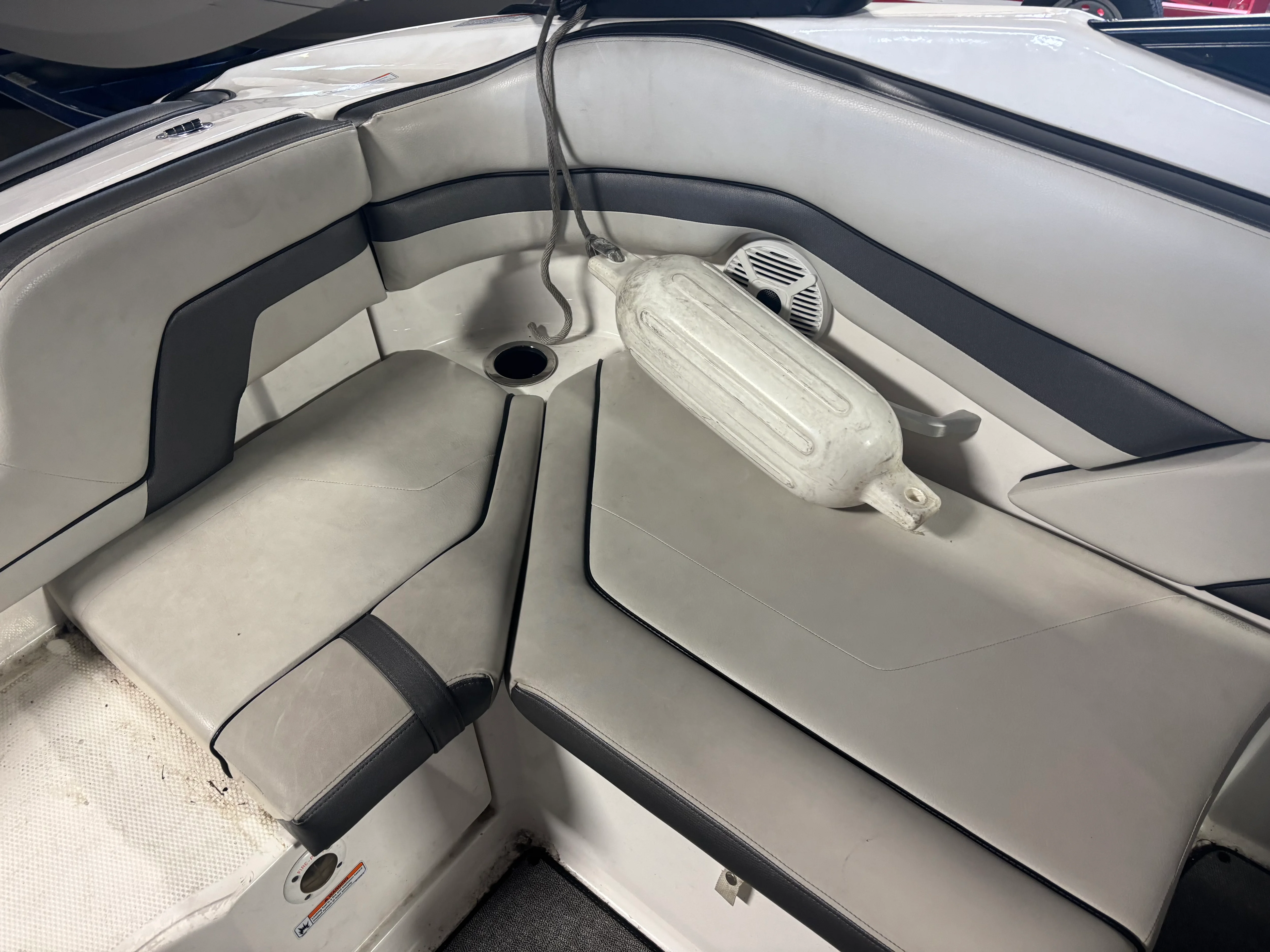 2020 Yamaha AR 240 Image Thumbnail #12