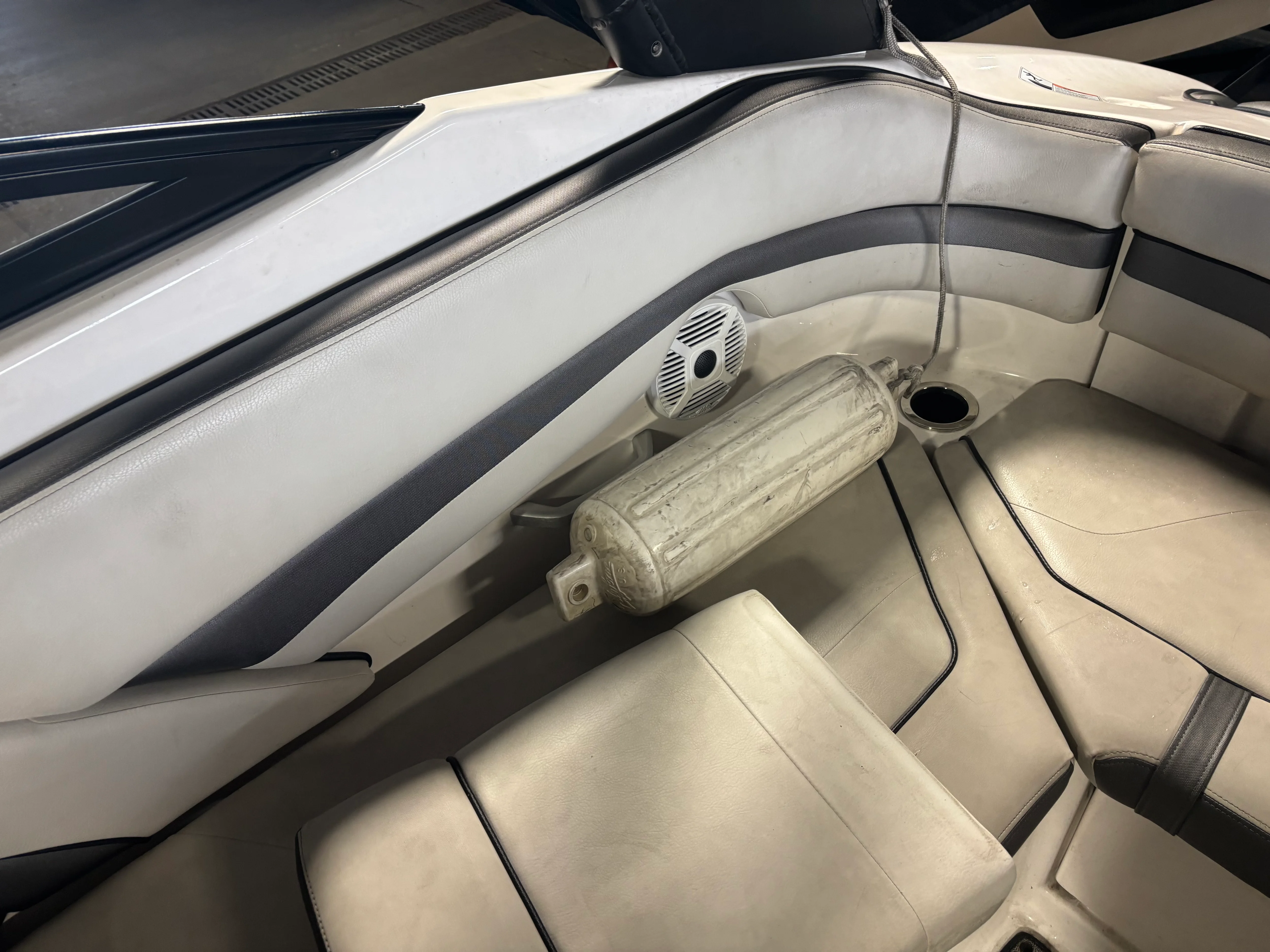 2020 Yamaha AR 240 Image Thumbnail #13