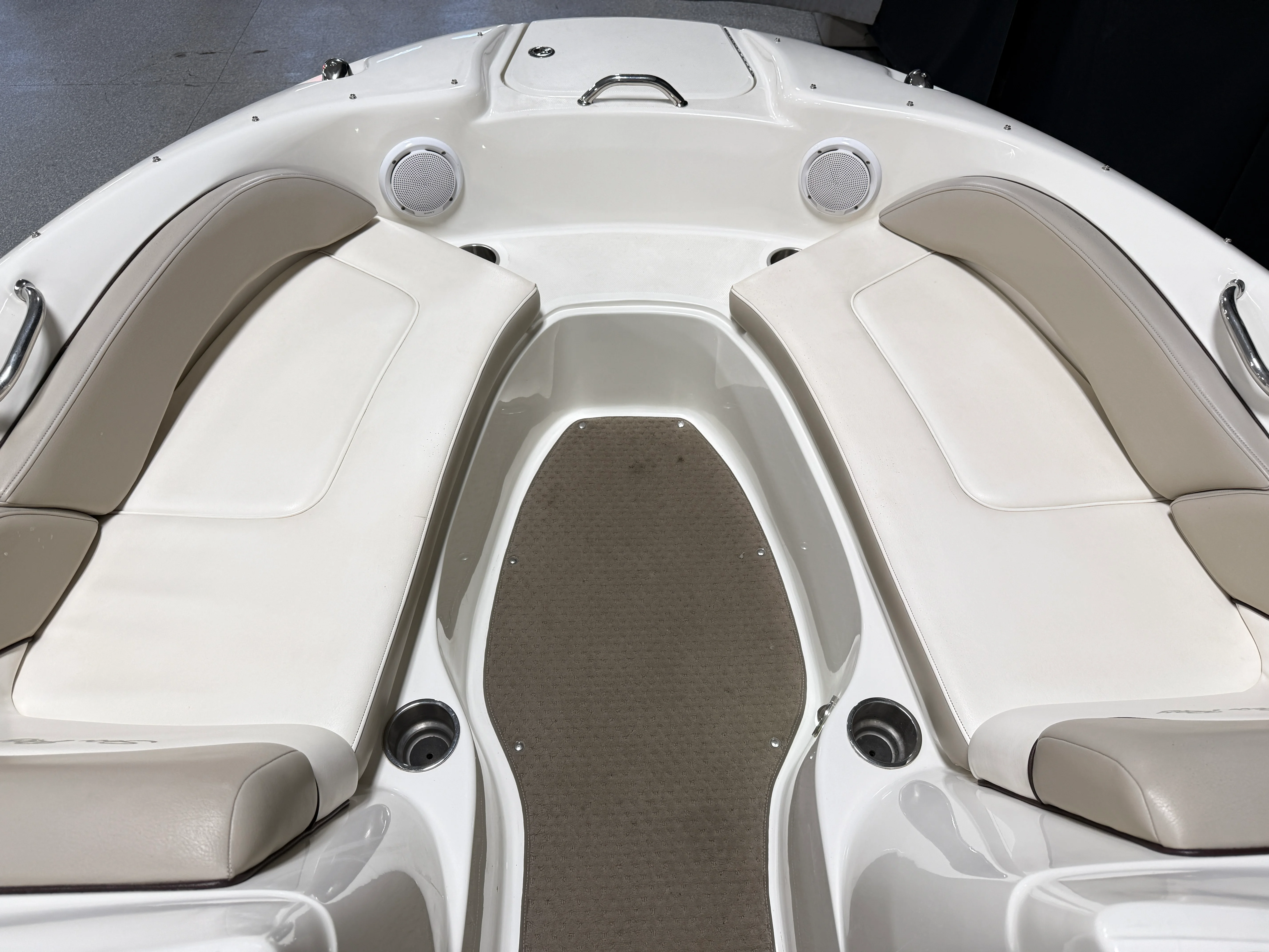 2011 Sea Ray SUNDECK 200 Image Thumbnail #55