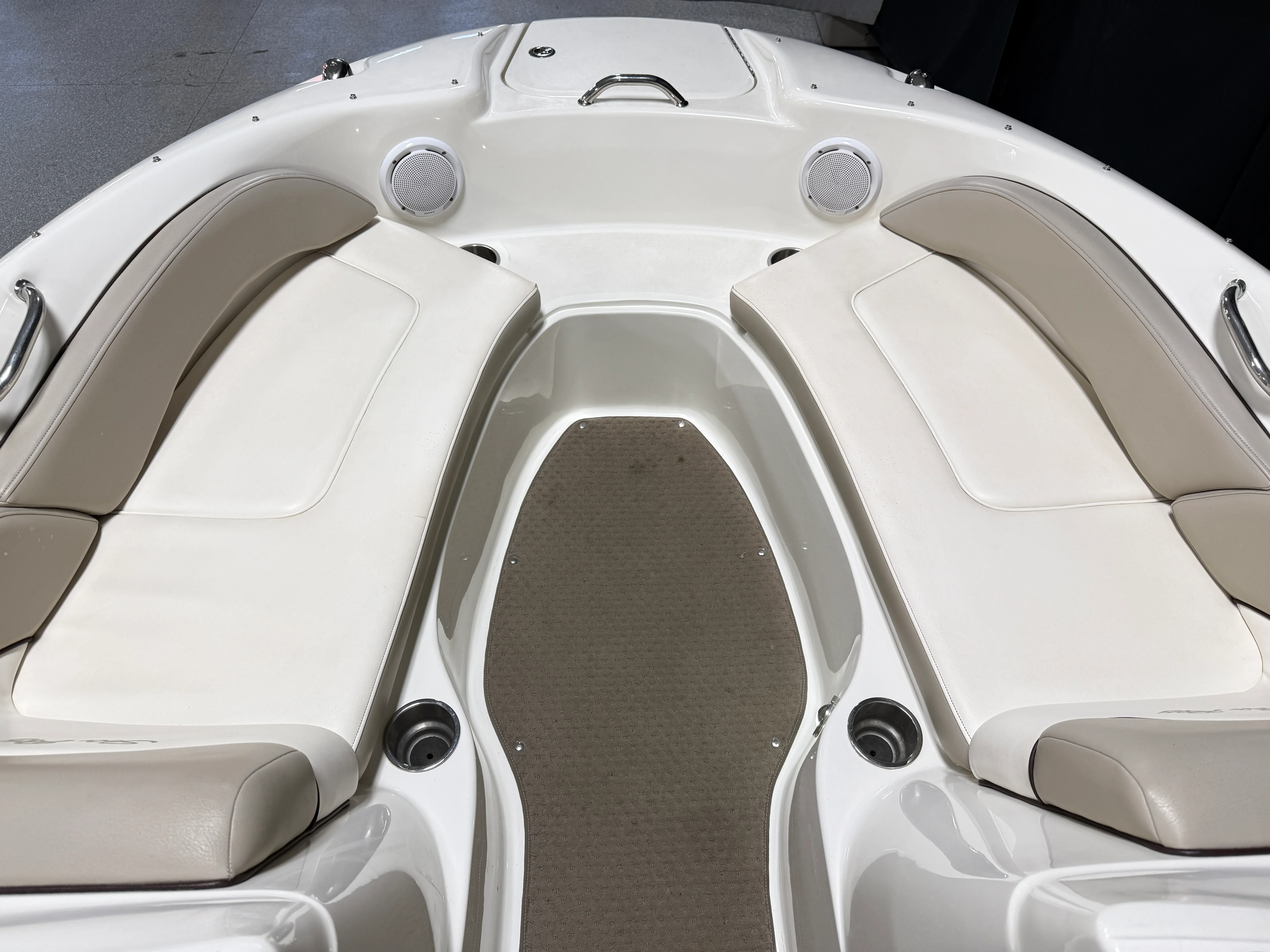 2011 Sea Ray SUNDECK 200 Image Thumbnail #55