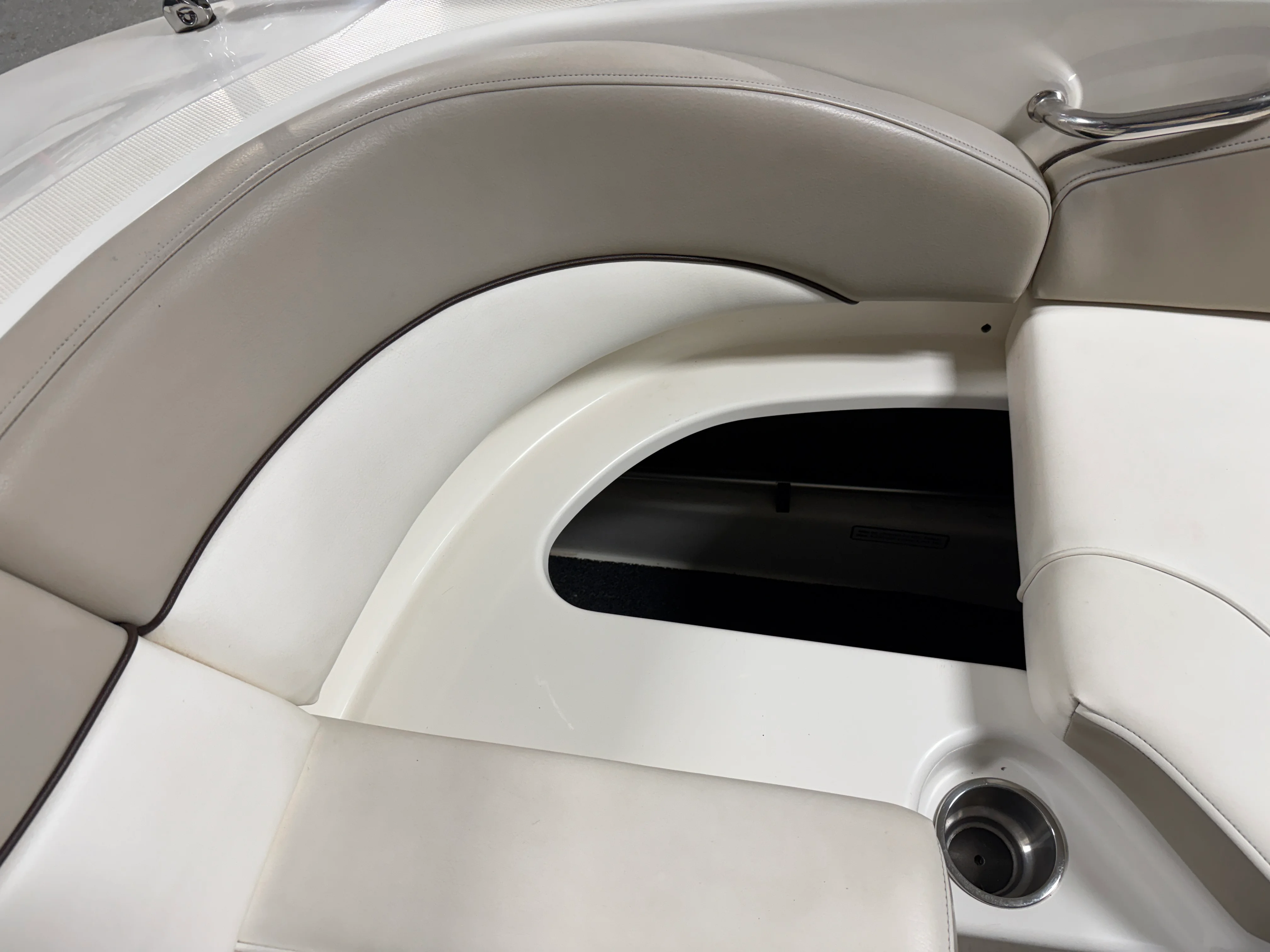 2011 Sea Ray SUNDECK 200 Image Thumbnail #27