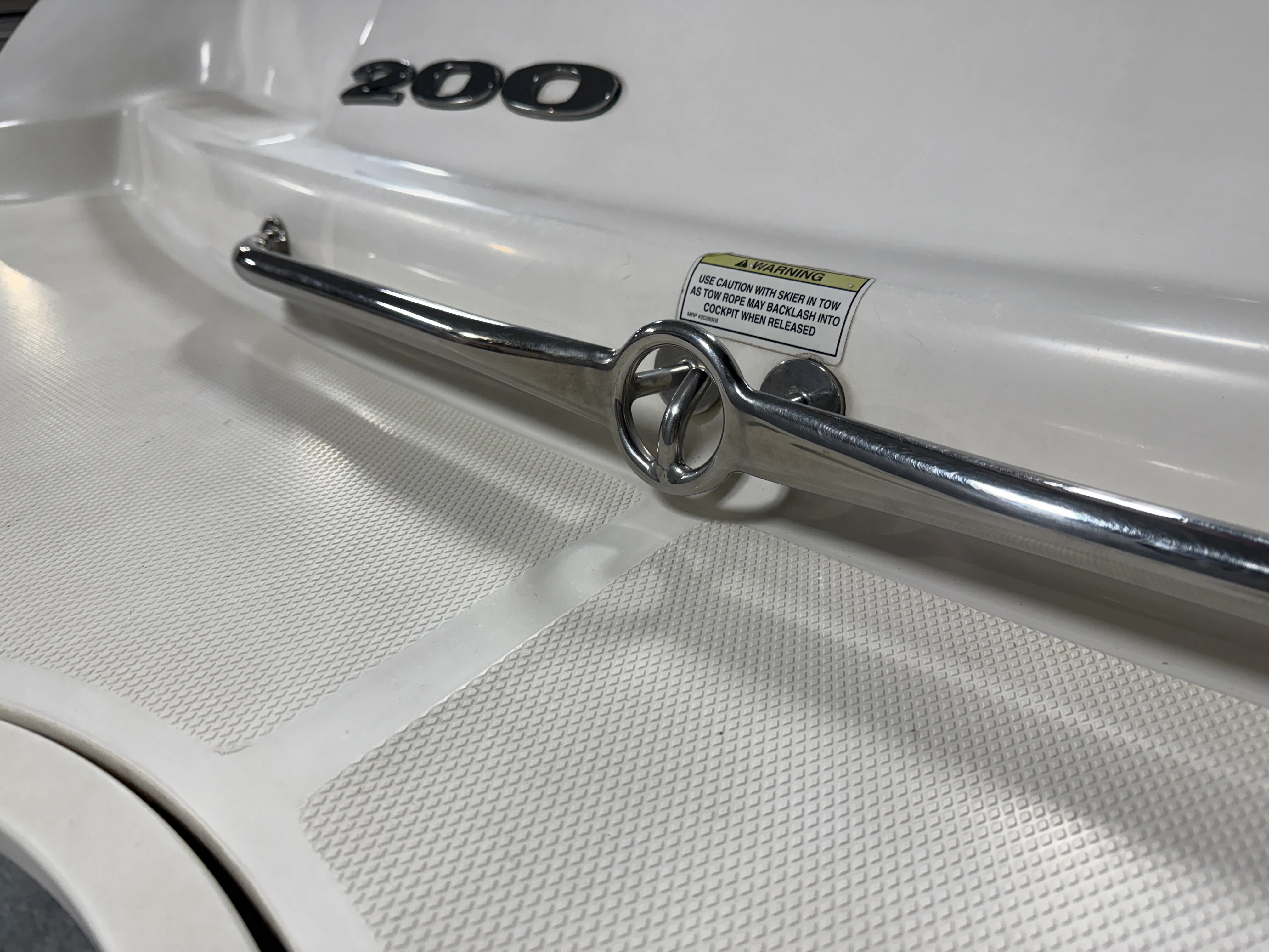 2011 Sea Ray SUNDECK 200 Image Thumbnail #14