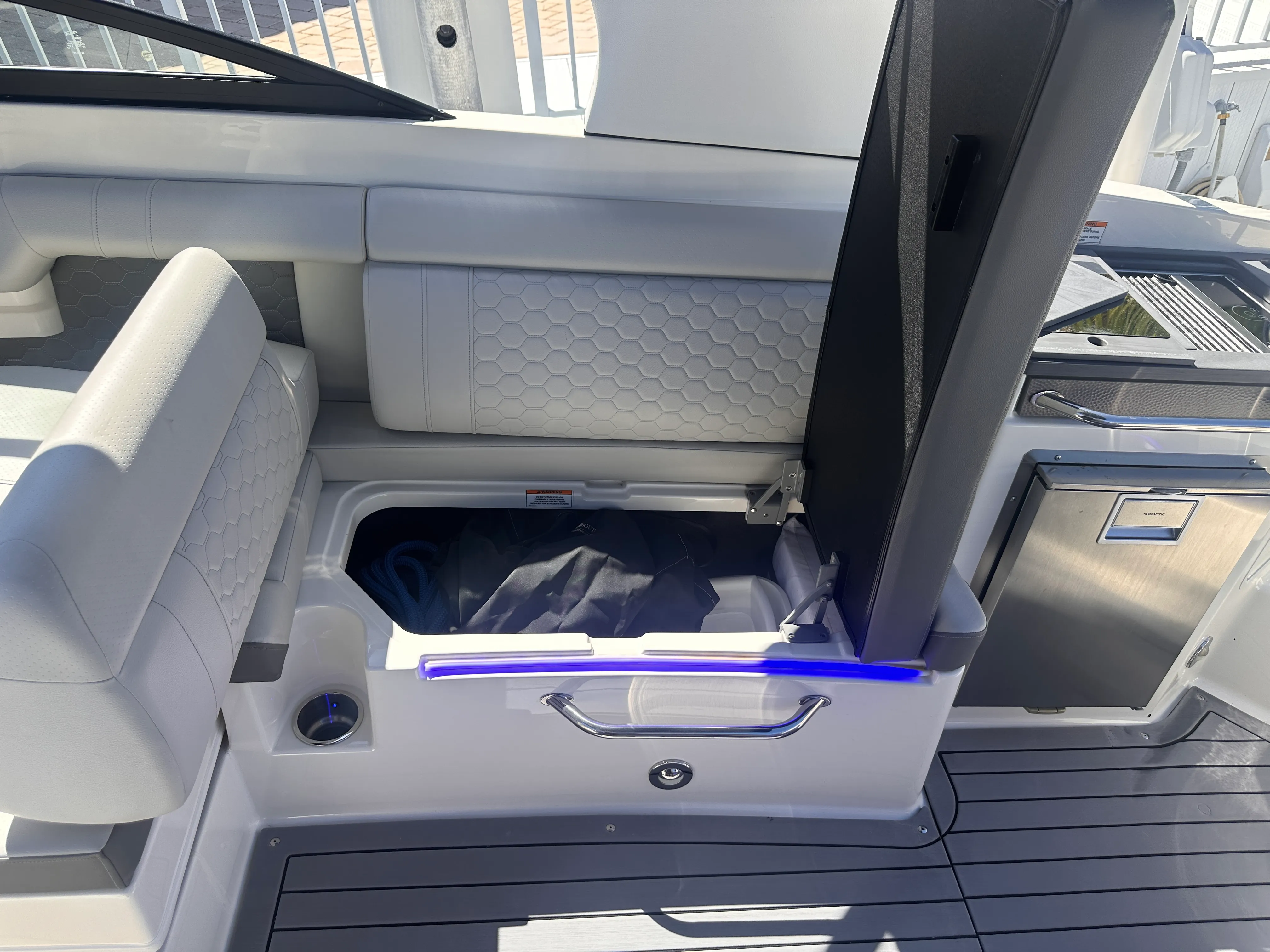 2020 Sea Ray 290 SDX OUTBOARD Image Thumbnail #30