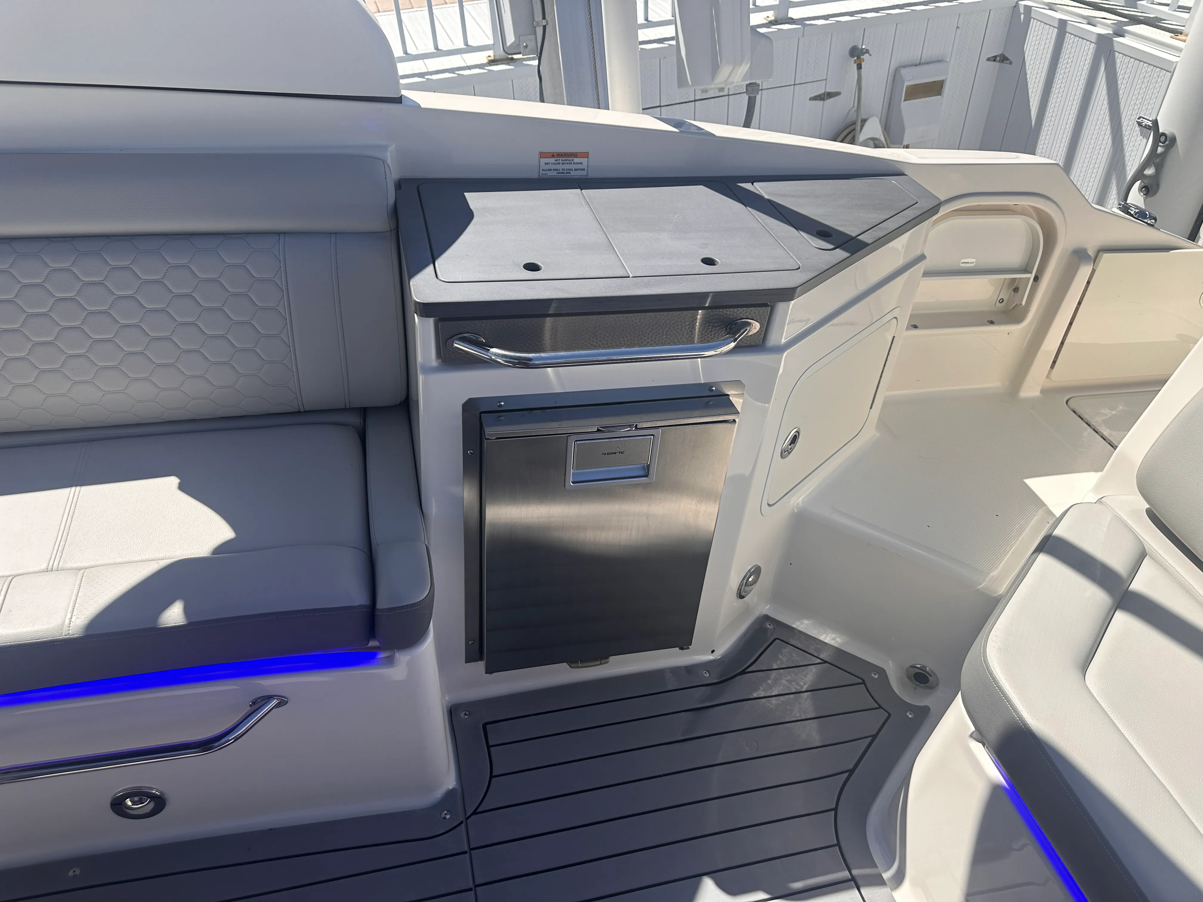 2020 Sea Ray 290 SDX OUTBOARD Image Thumbnail #24