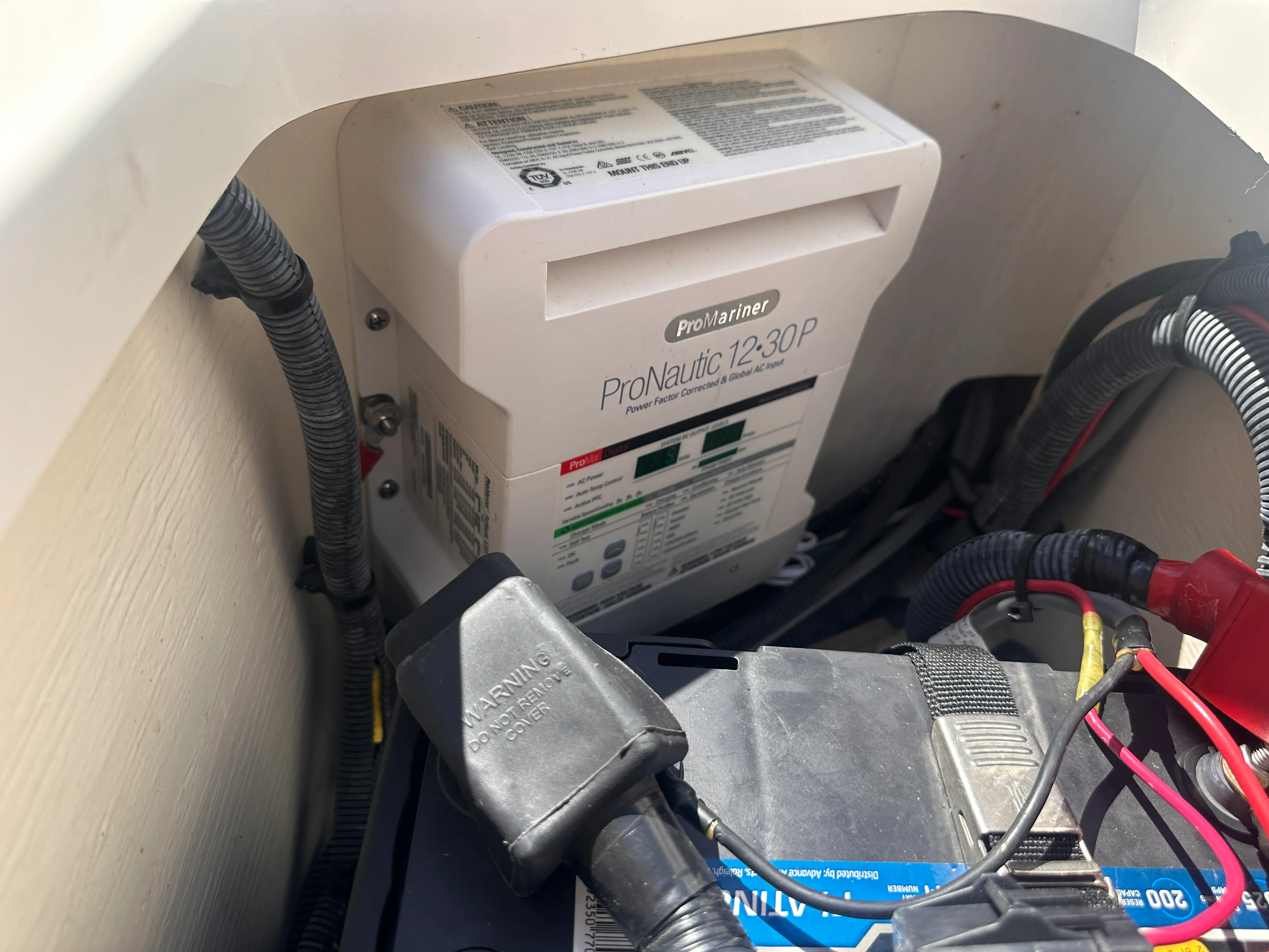 2020 Sea Ray 290 SDX OUTBOARD Image Thumbnail #32