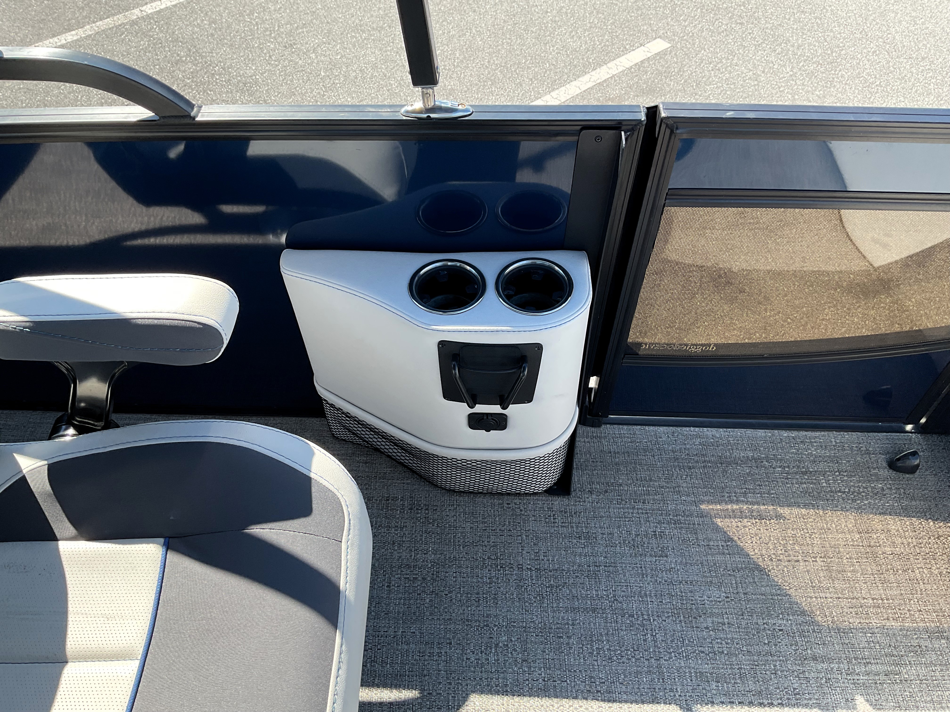 2022 Barletta CORSA SALT WATER EDITION Image Thumbnail #16