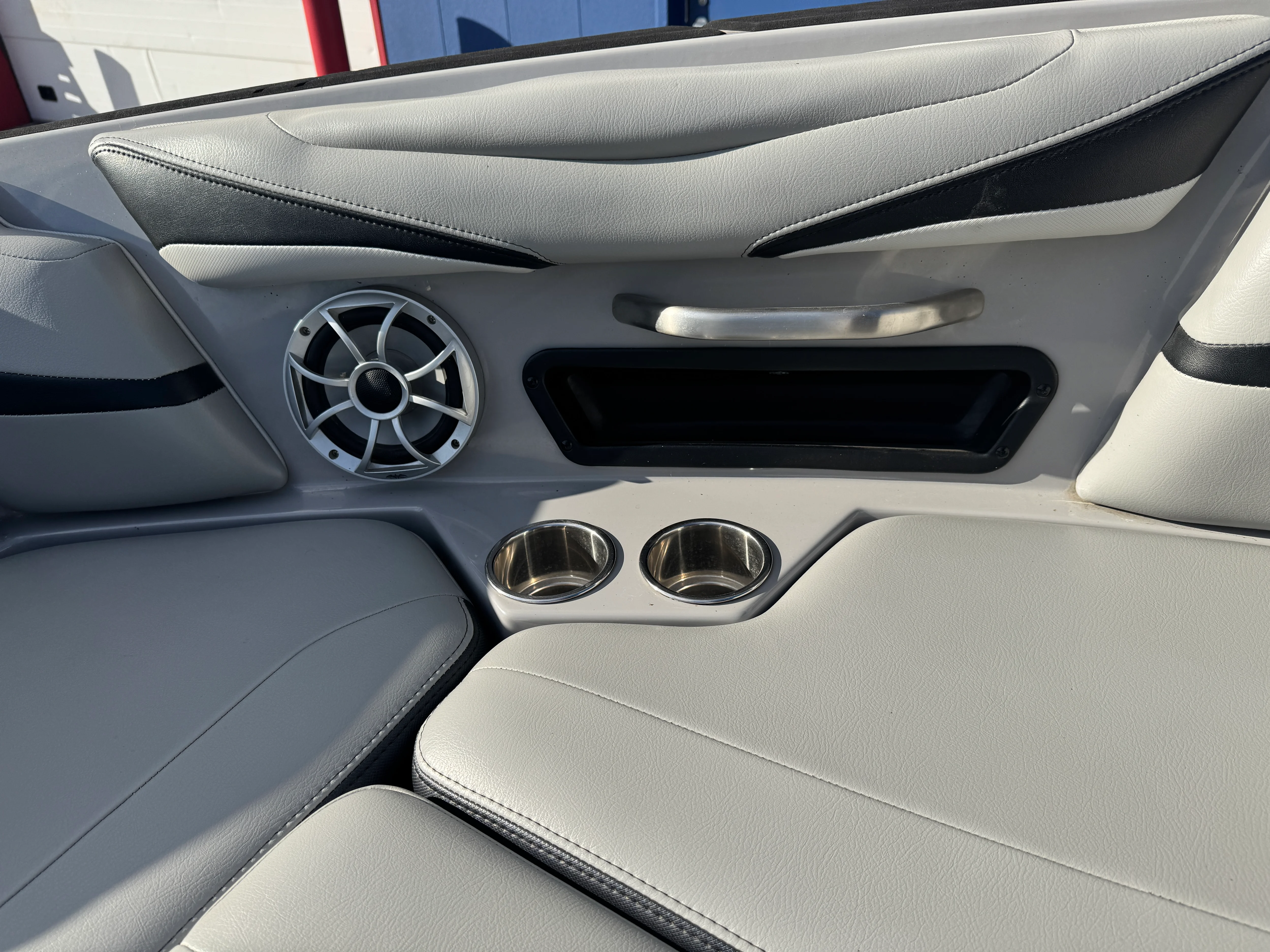 2018 Axis T22 Image Thumbnail #37