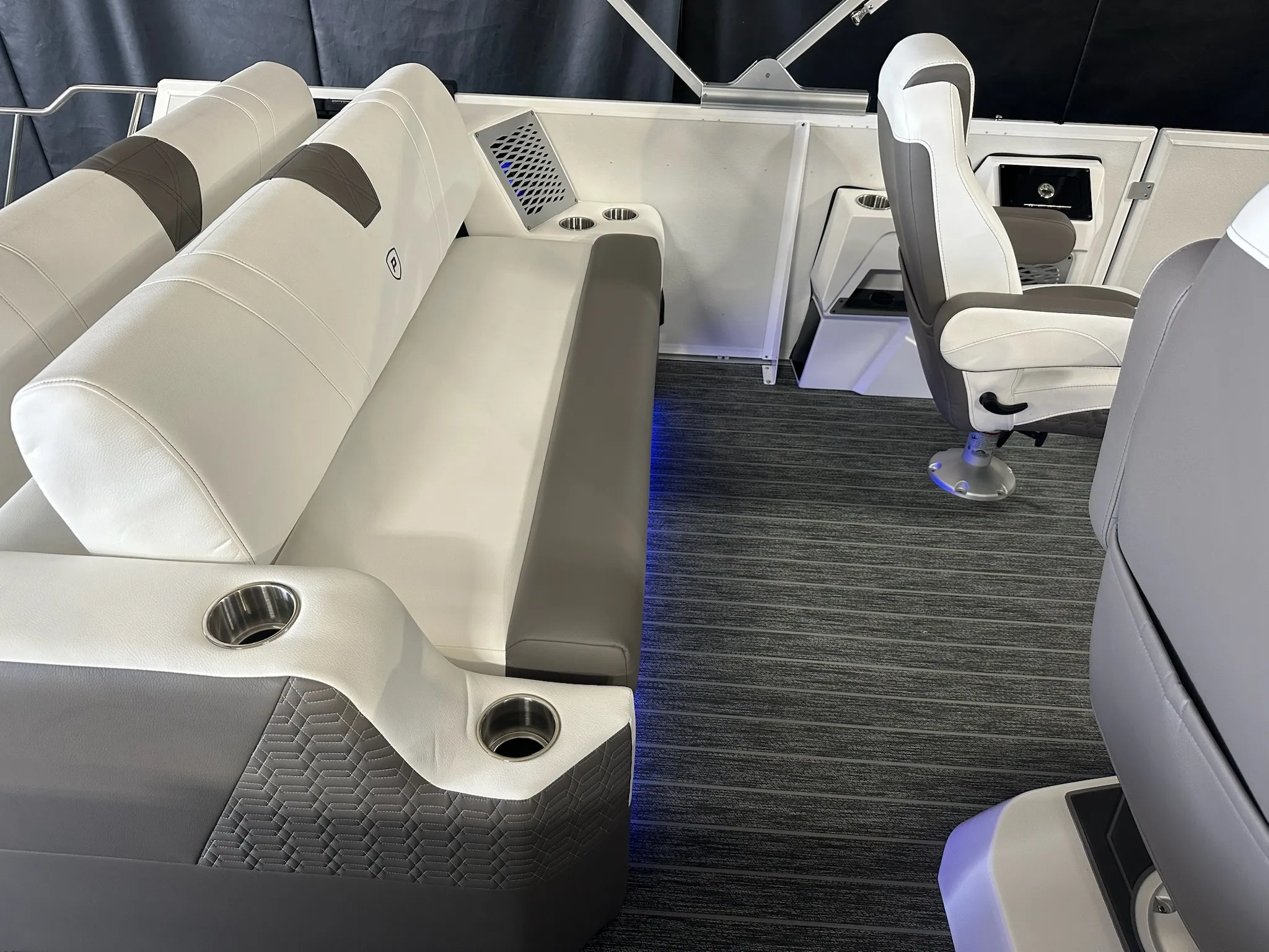 2026 Premier 250INTRIGUE Image Thumbnail #14