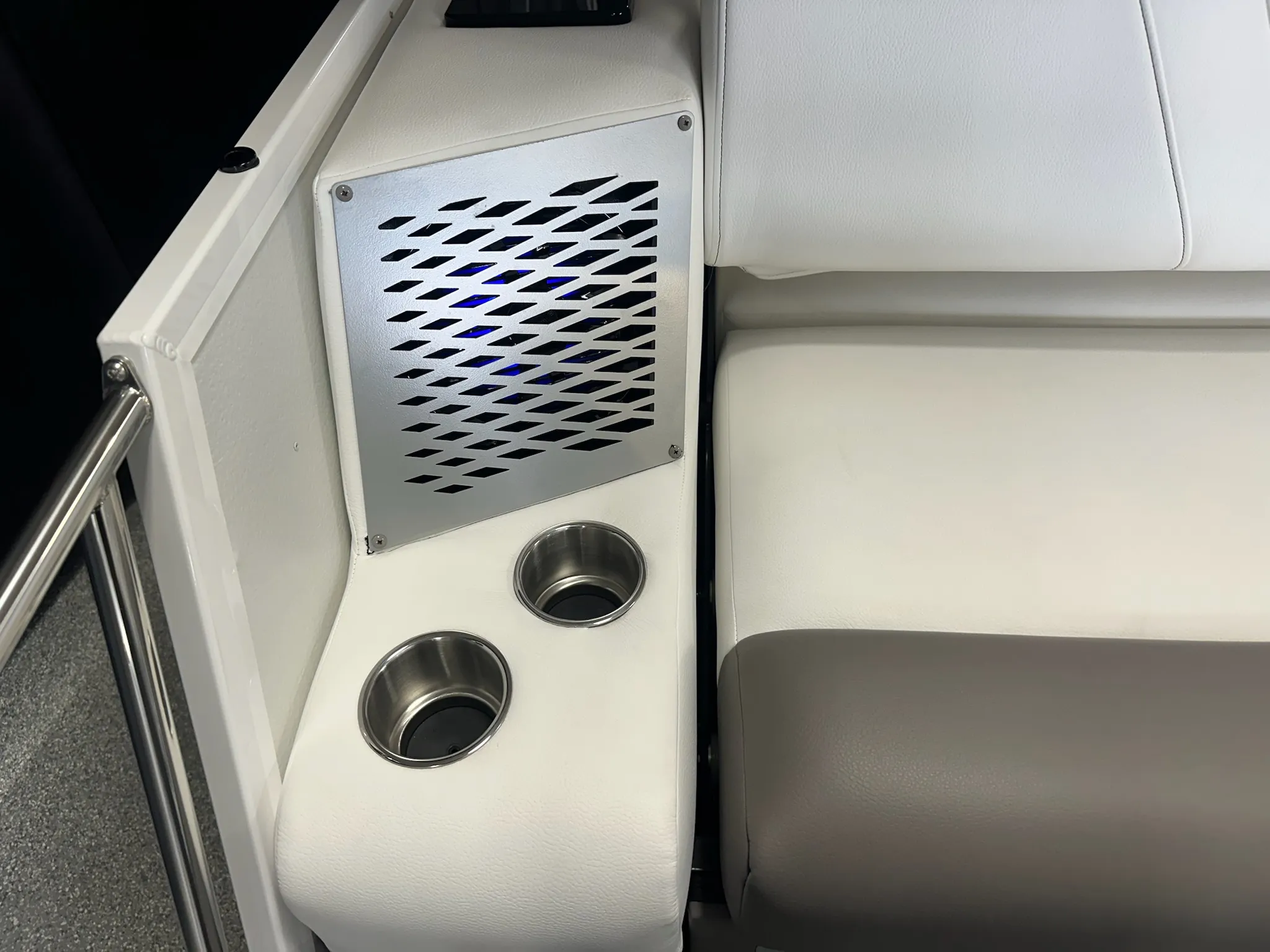 2026 Premier 250INTRIGUE Image Thumbnail #28