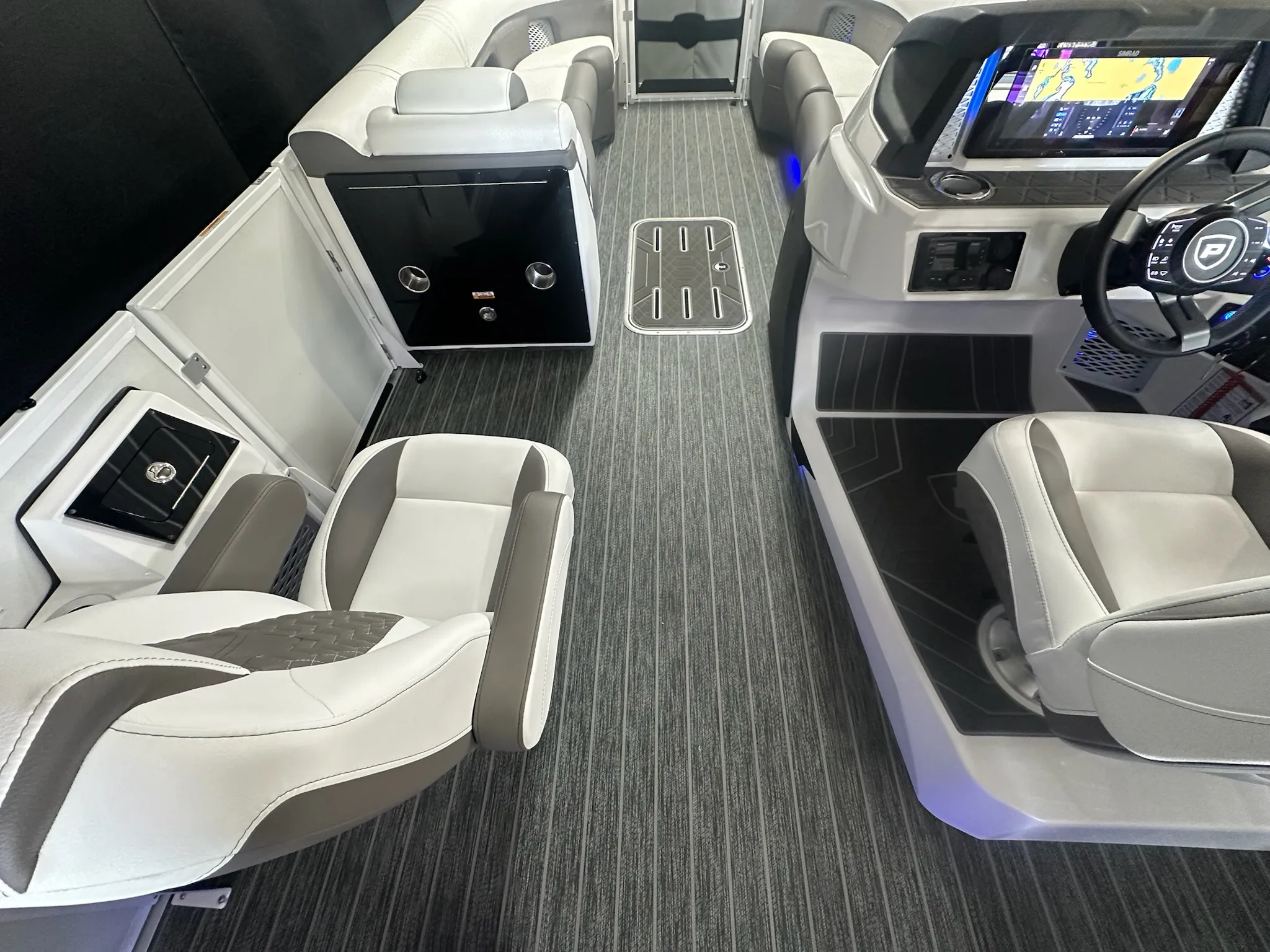 2026 Premier 250INTRIGUE Image Thumbnail #39