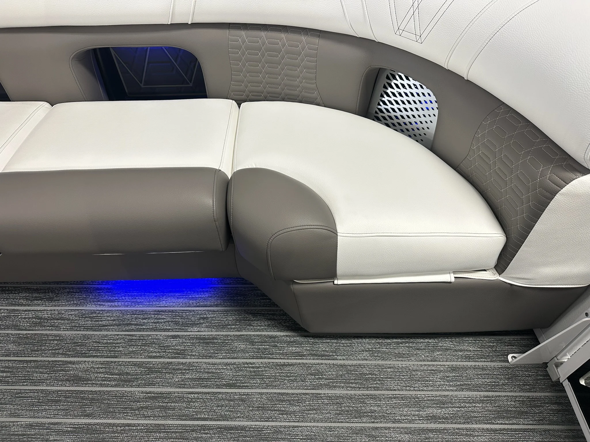 2026 Premier 250INTRIGUE Image Thumbnail #71