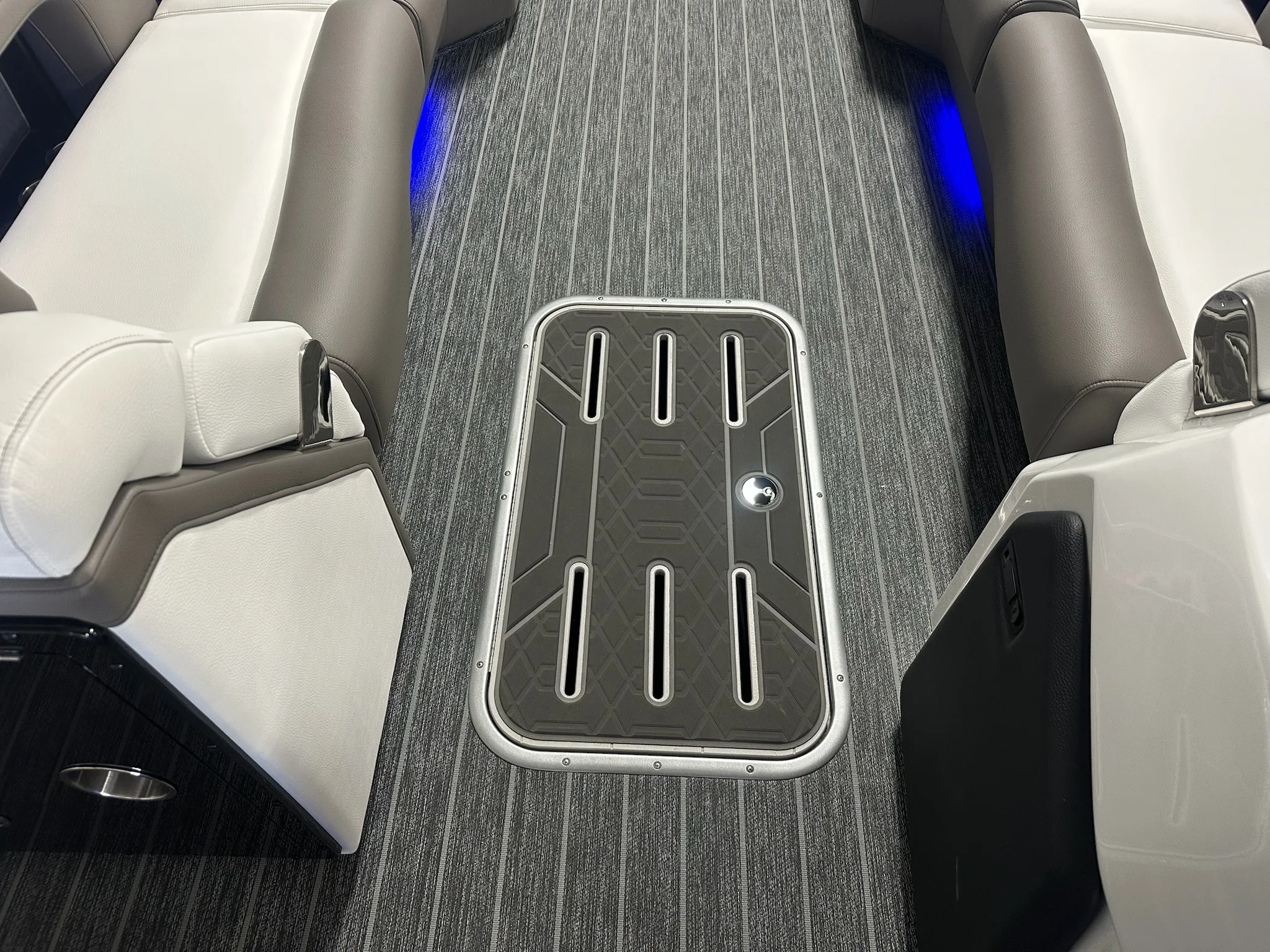 2026 Premier 250INTRIGUE Image Thumbnail #60