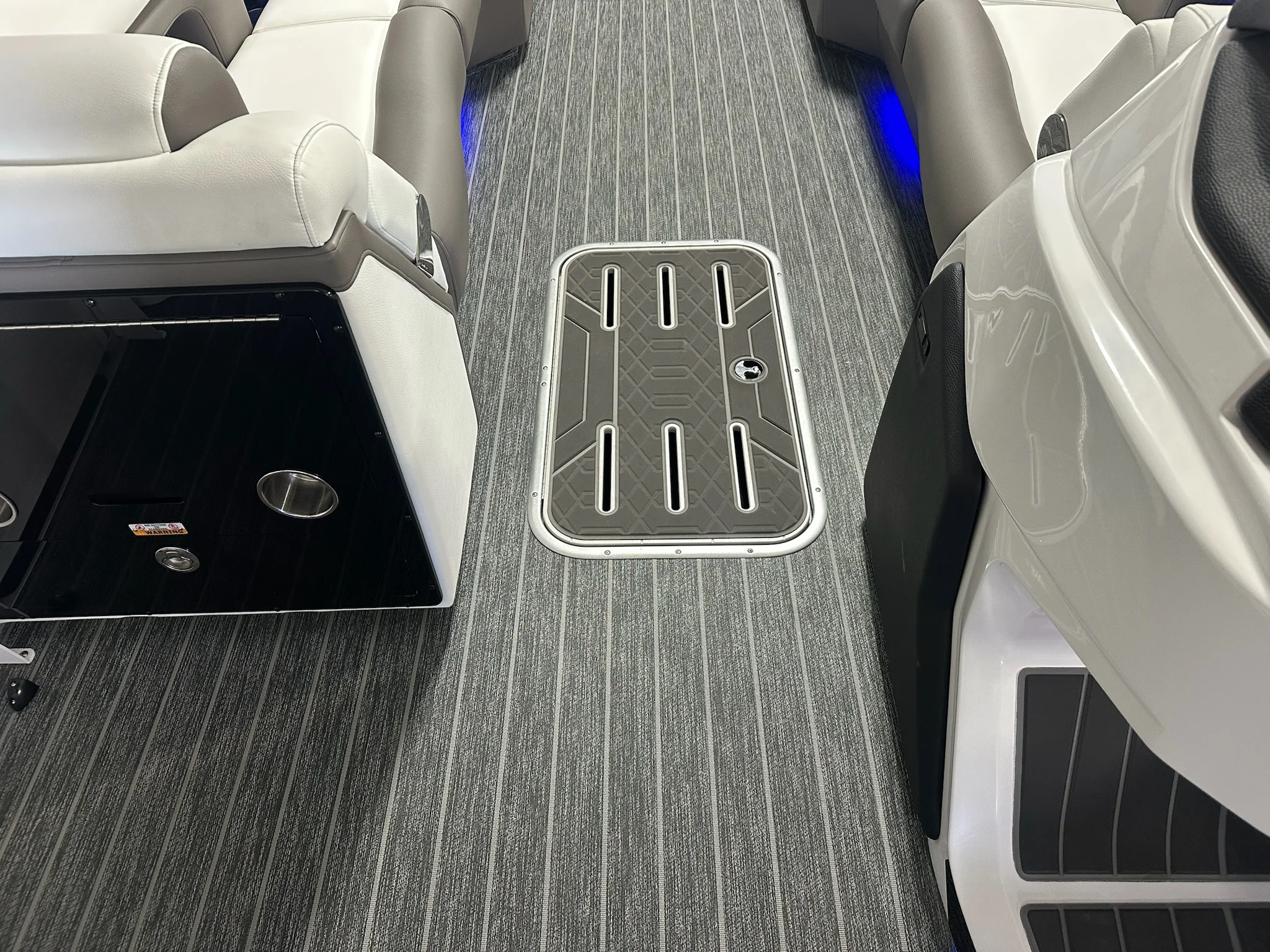 2026 Premier 250INTRIGUE Image Thumbnail #57