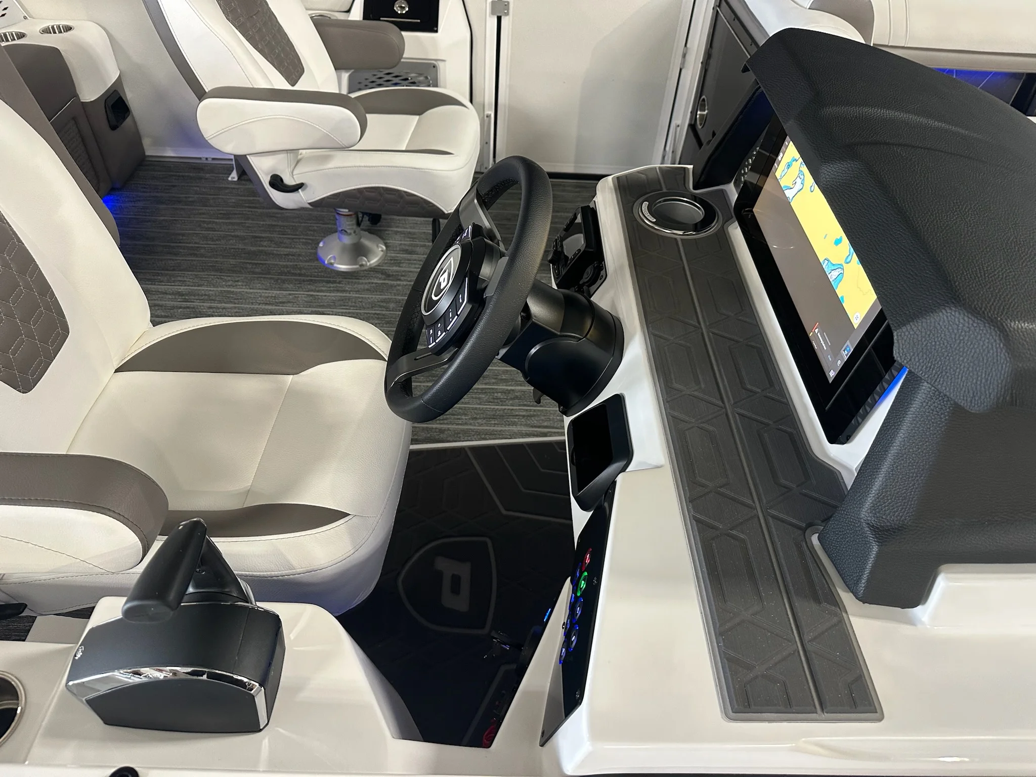 2026 Premier 250INTRIGUE Image Thumbnail #16