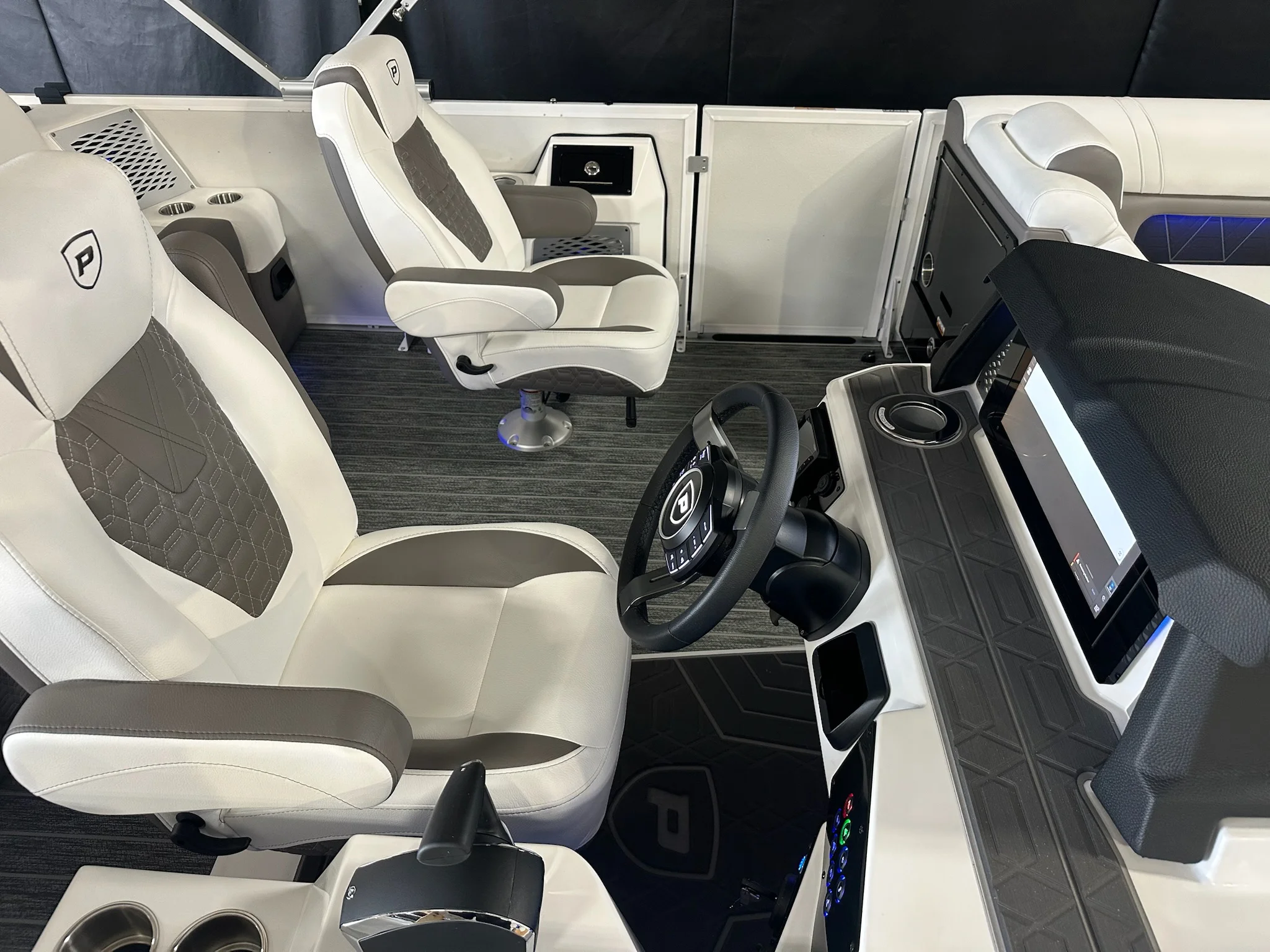 2026 Premier 250INTRIGUE Image Thumbnail #15