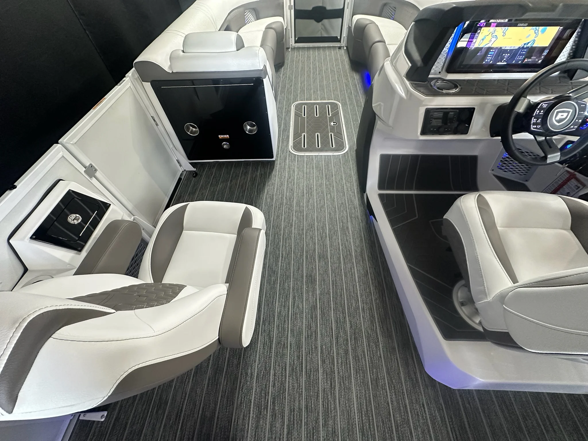 2026 Premier 250INTRIGUE Image Thumbnail #39