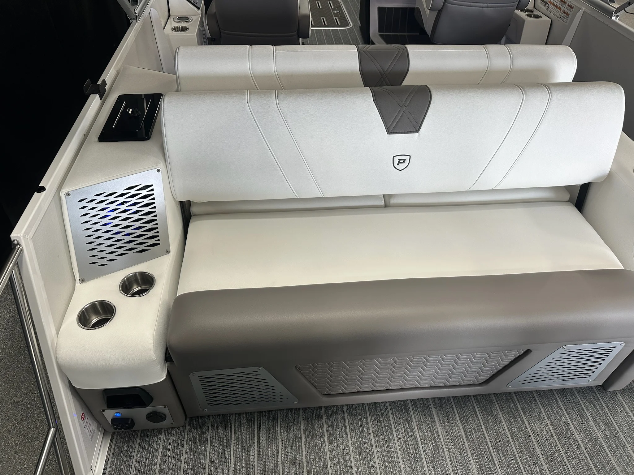 2026 Premier 250INTRIGUE Image Thumbnail #27